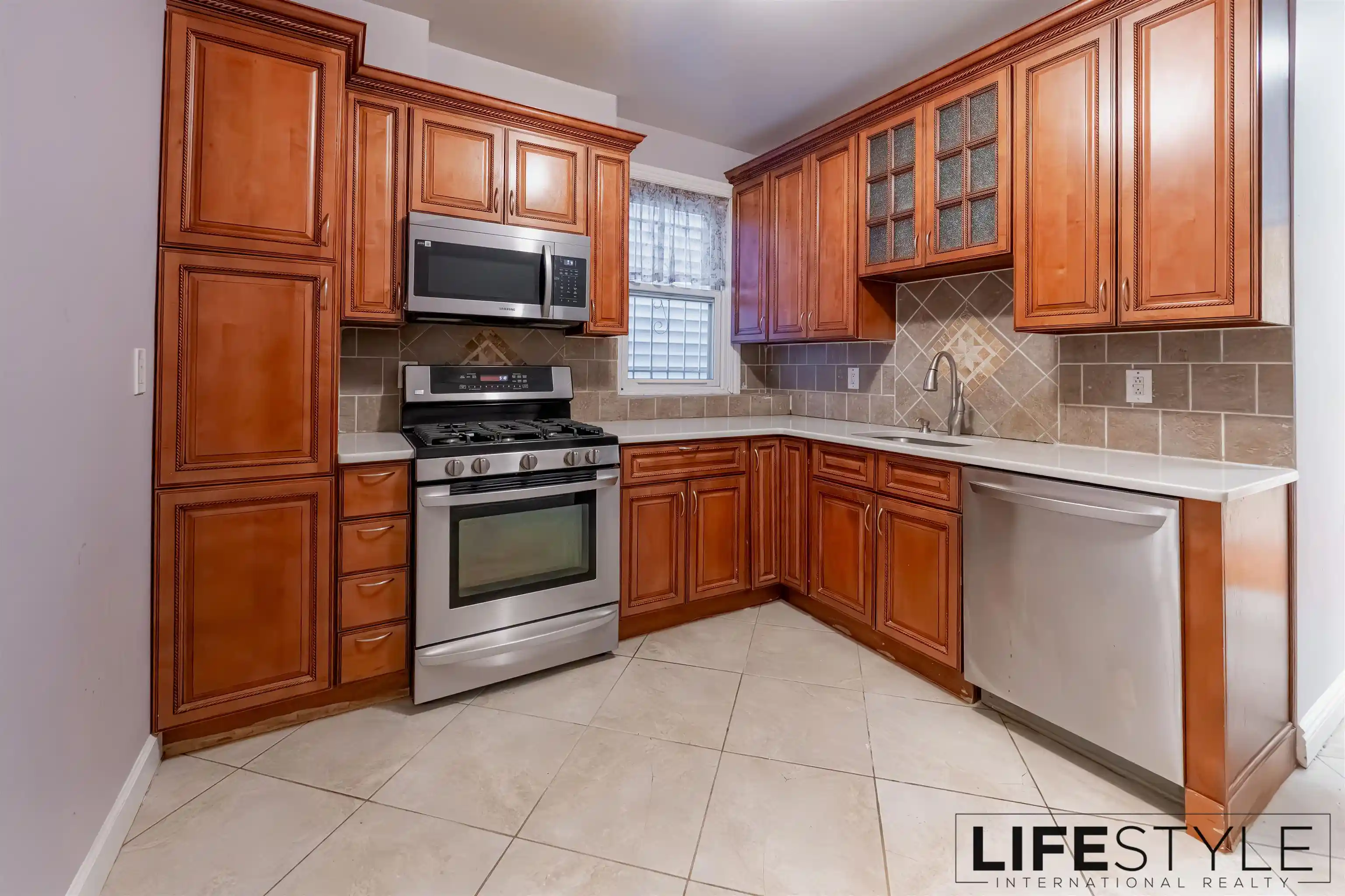 4th image of 66 Clendenny Ave, Jersey City, NJ 07304 | MLS# 260005262