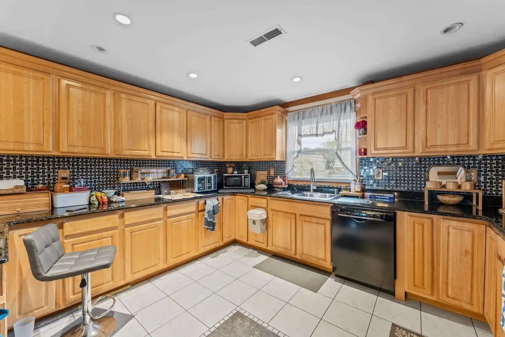 Photo 3 of Single family home for sale at 1506 88th Street, North Bergen, NJ 07047 | MLS# 260005445 | Listing updated on 2026-03-27