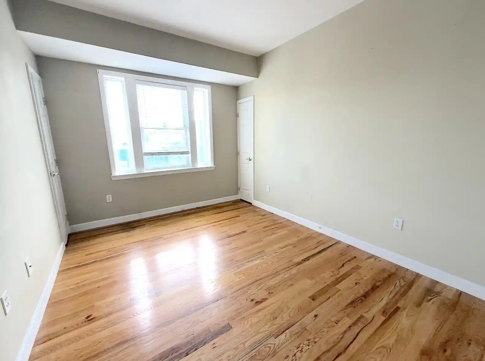Photo 3 of Condo for sale at 620 38th Street #604, Union City, NJ 07087 | MLS# 260005510 | Listing updated on 2026-08-21