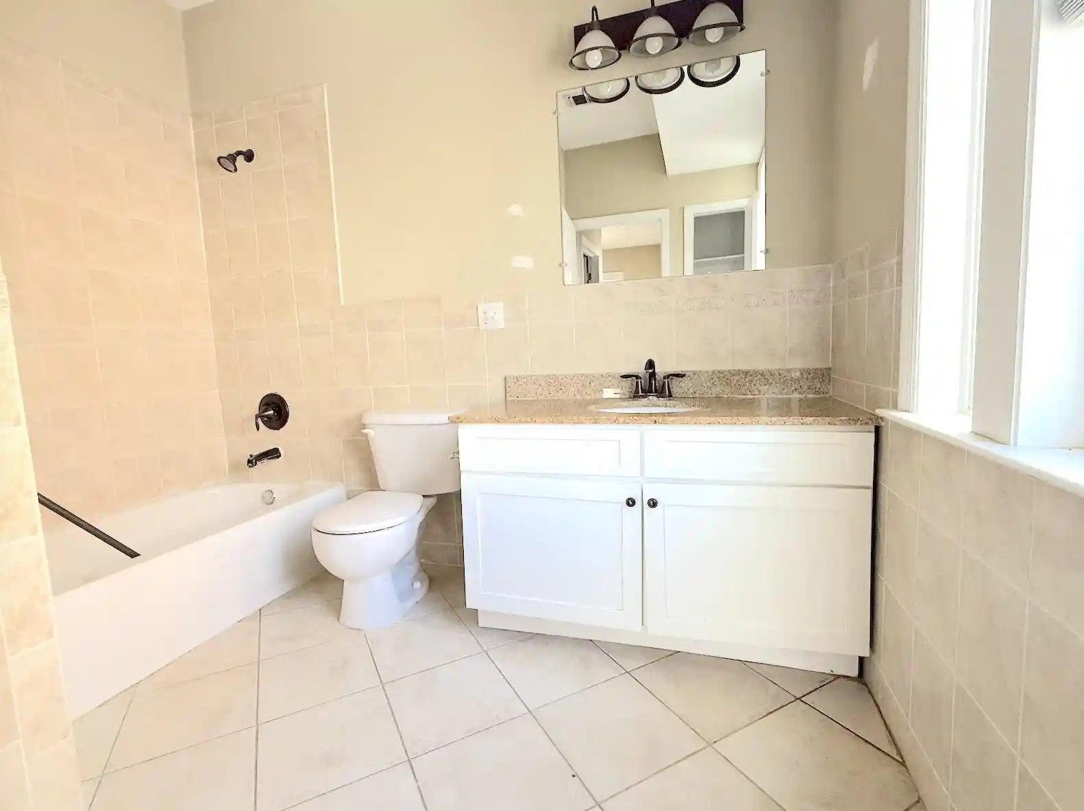 Photo 4 of Condo for sale at 620 38th Street #604, Union City, NJ 07087 | MLS# 260005510 | Listing updated on 2026-08-21