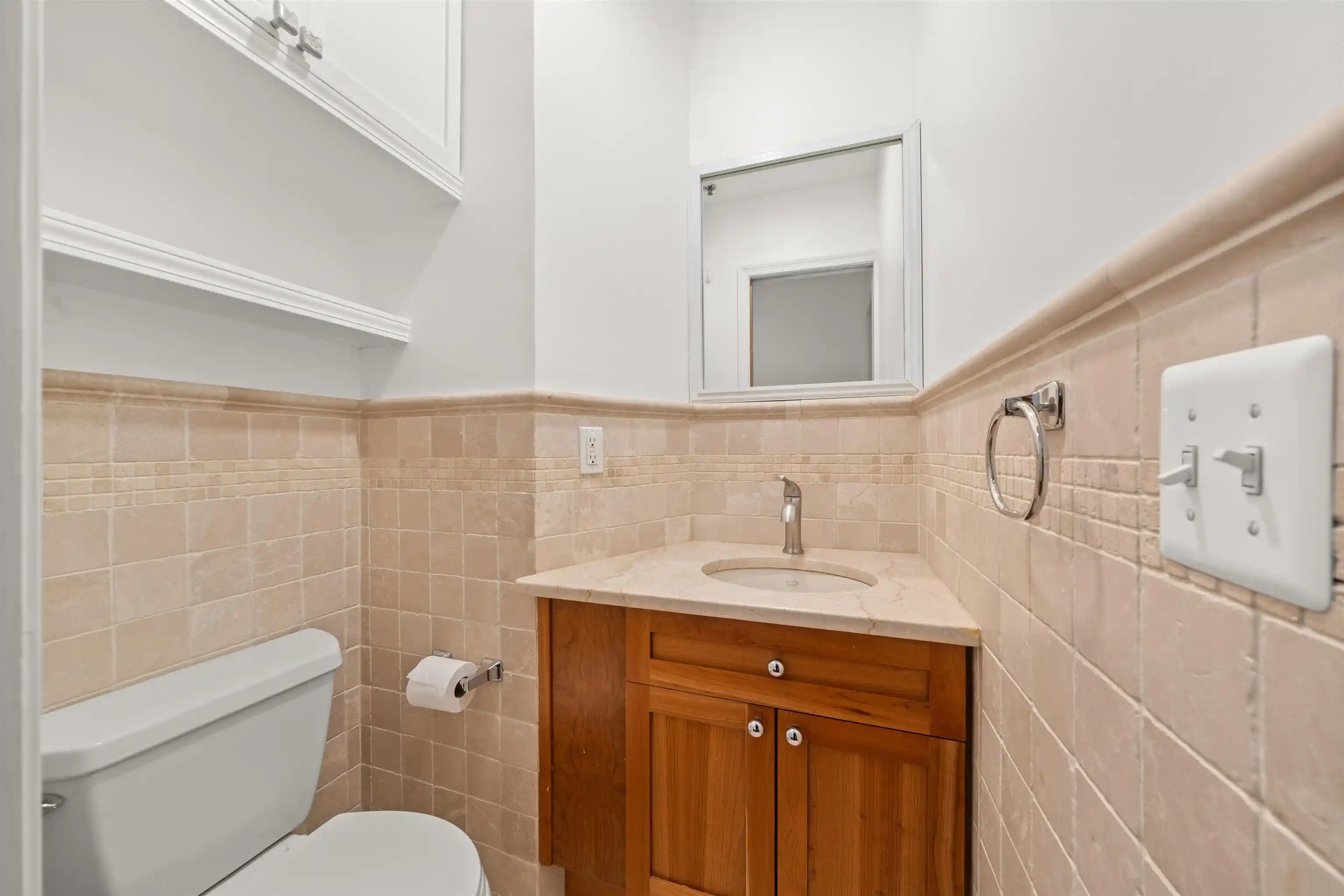3rd image of 508 Grand St, Hoboken, NJ 07030