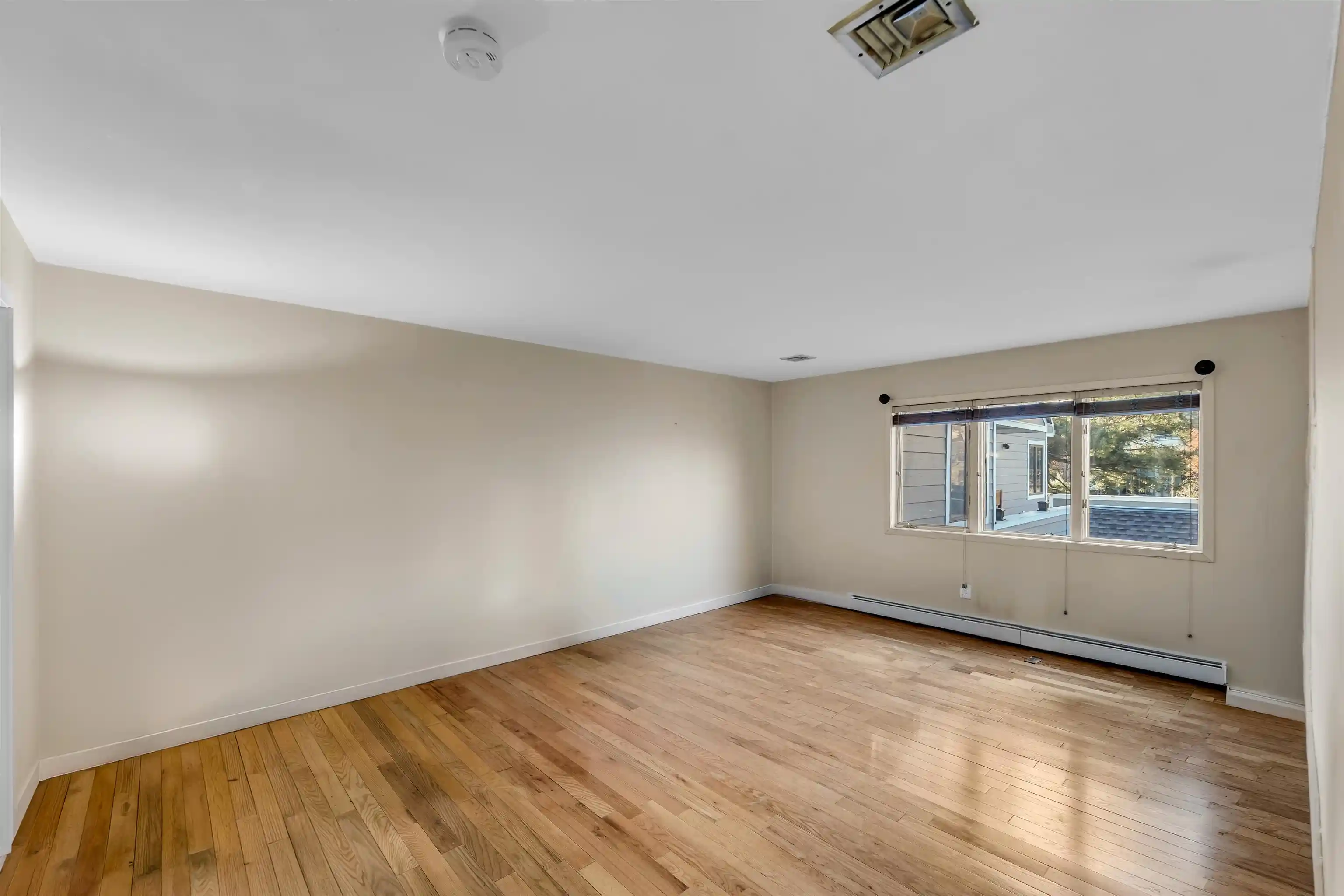 Listing Photo 5 - Condo for sale in building located at 8C Cvs Ln, Jersey City, NJ 07047