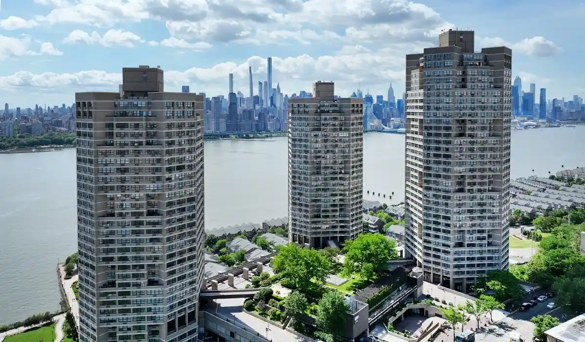 Photo 1 of Condo for sale at 7004 Boulevard E #31A, West New York, NJ 07093 | MLS# 260006787 | Listing updated on 2026-09-08
