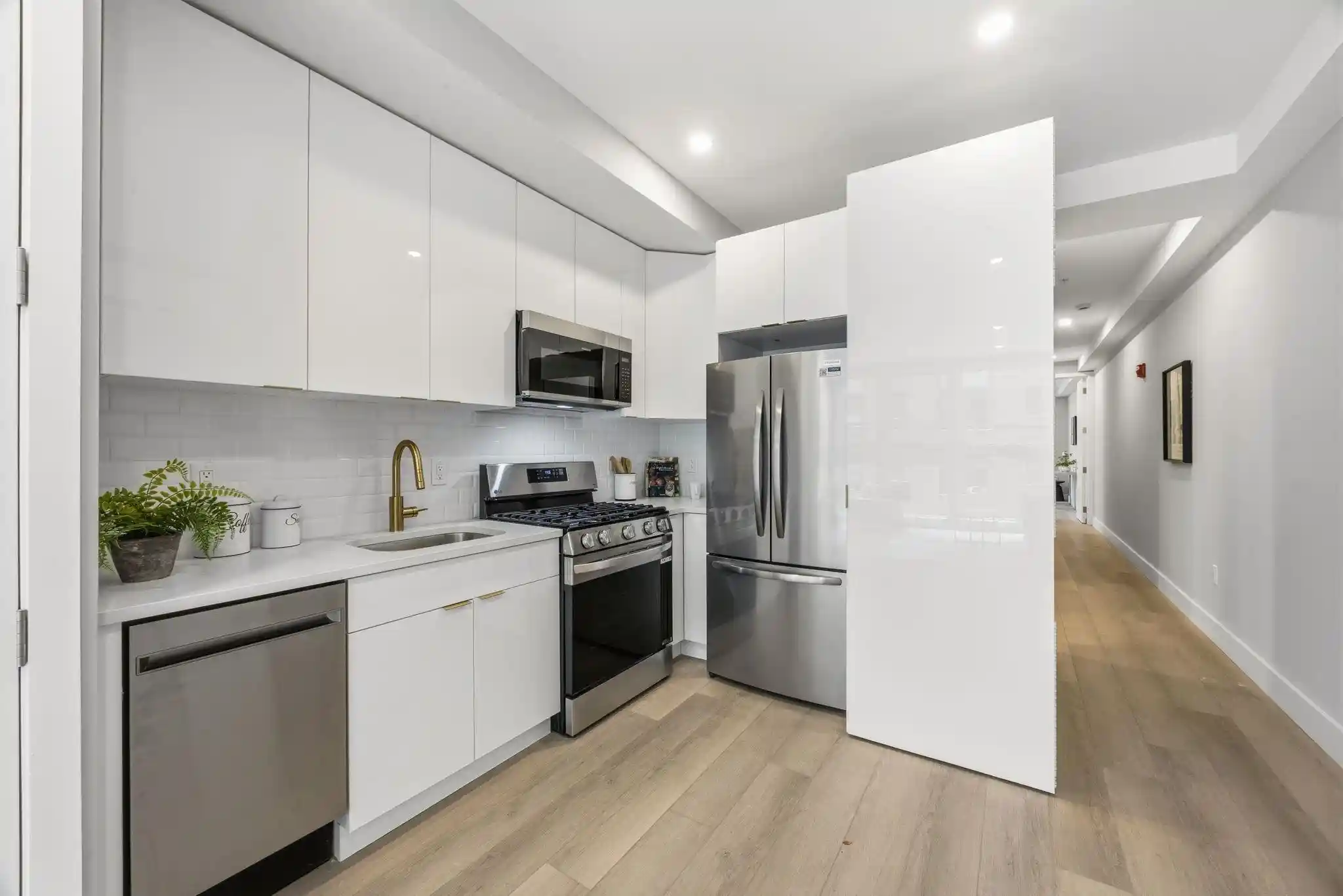 Homes for sale in Jersey City, NJ | 77 Van Reypen St, Jersey City, NJ 07306 | Houzeo