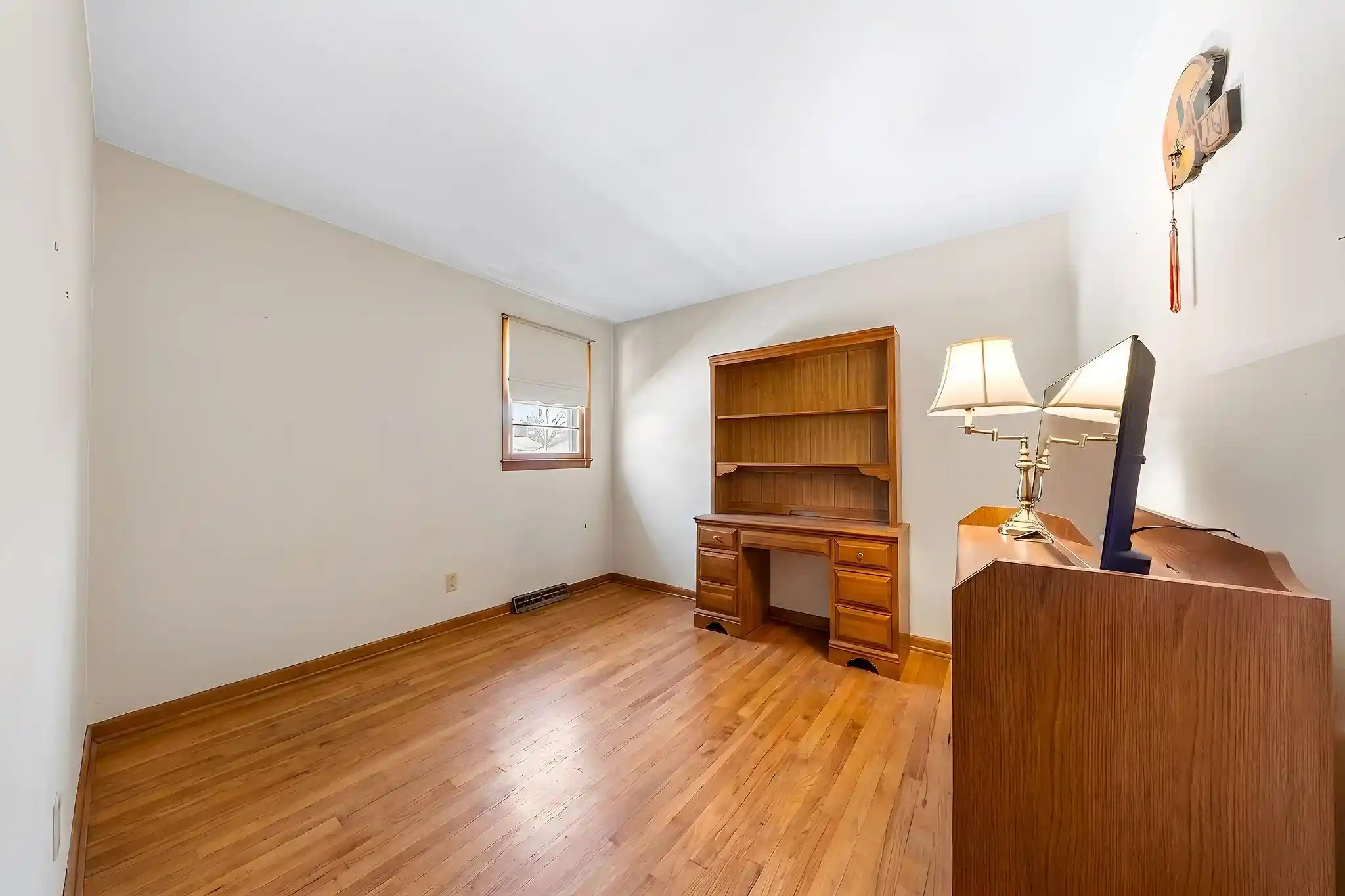 Photo 3 of Sale Pending at 7025 Cottage Ave, North Bergen, NJ 07047 | MLS# 260006933 | Listing updated on 2026-07-16