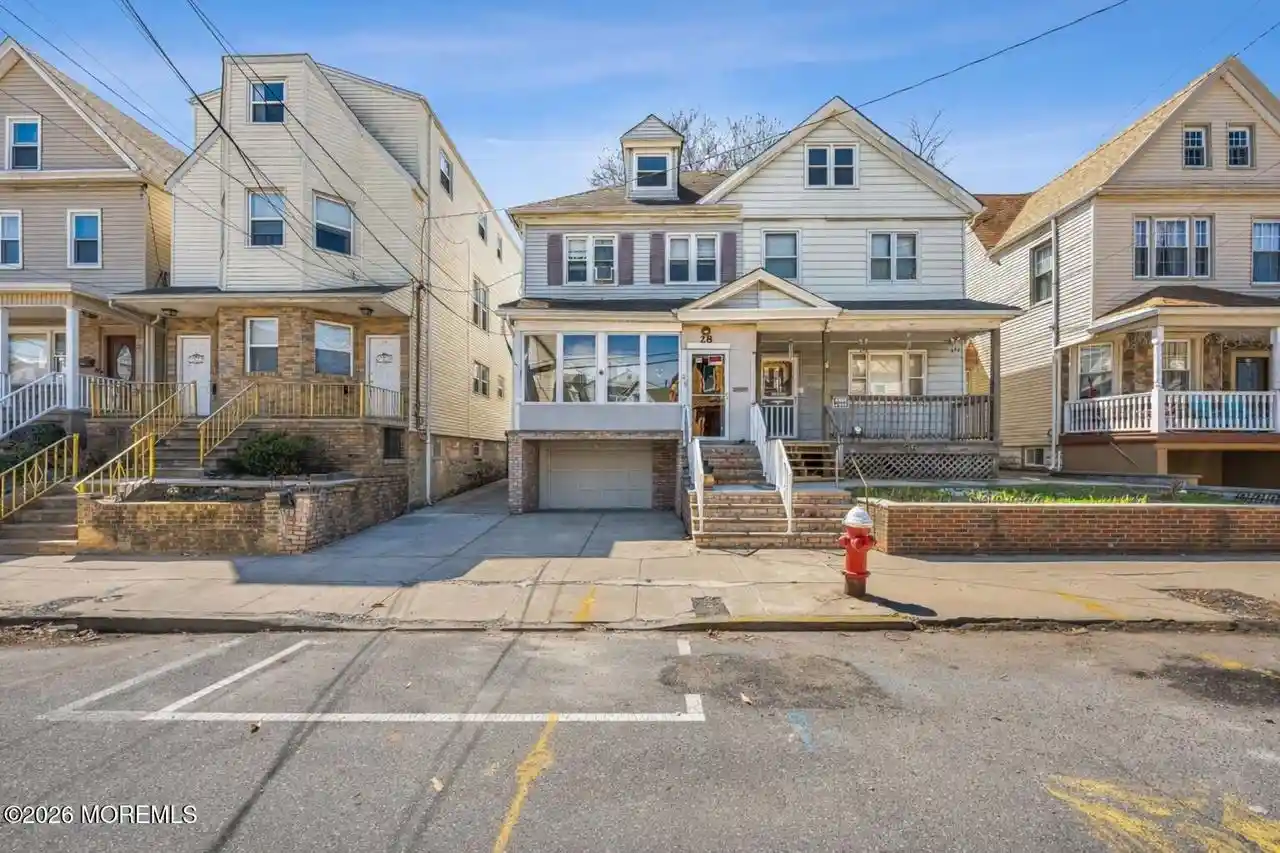 Homes for sale in Bayonne, NJ | 28 Willow St, Bayonne, NJ 07002 | MLS# 260007103