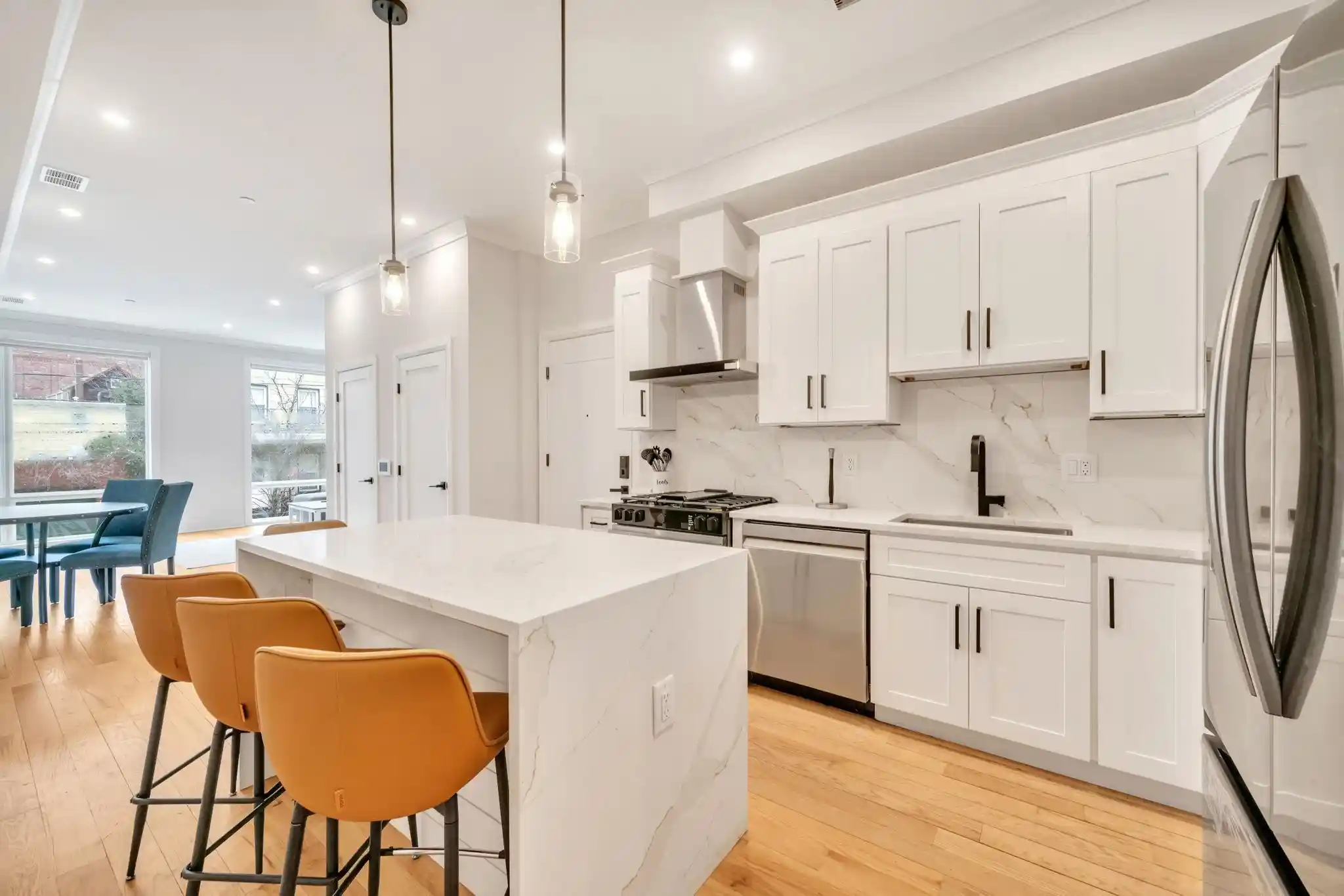2nd image of 136 35Th St, Union City, NJ 07087