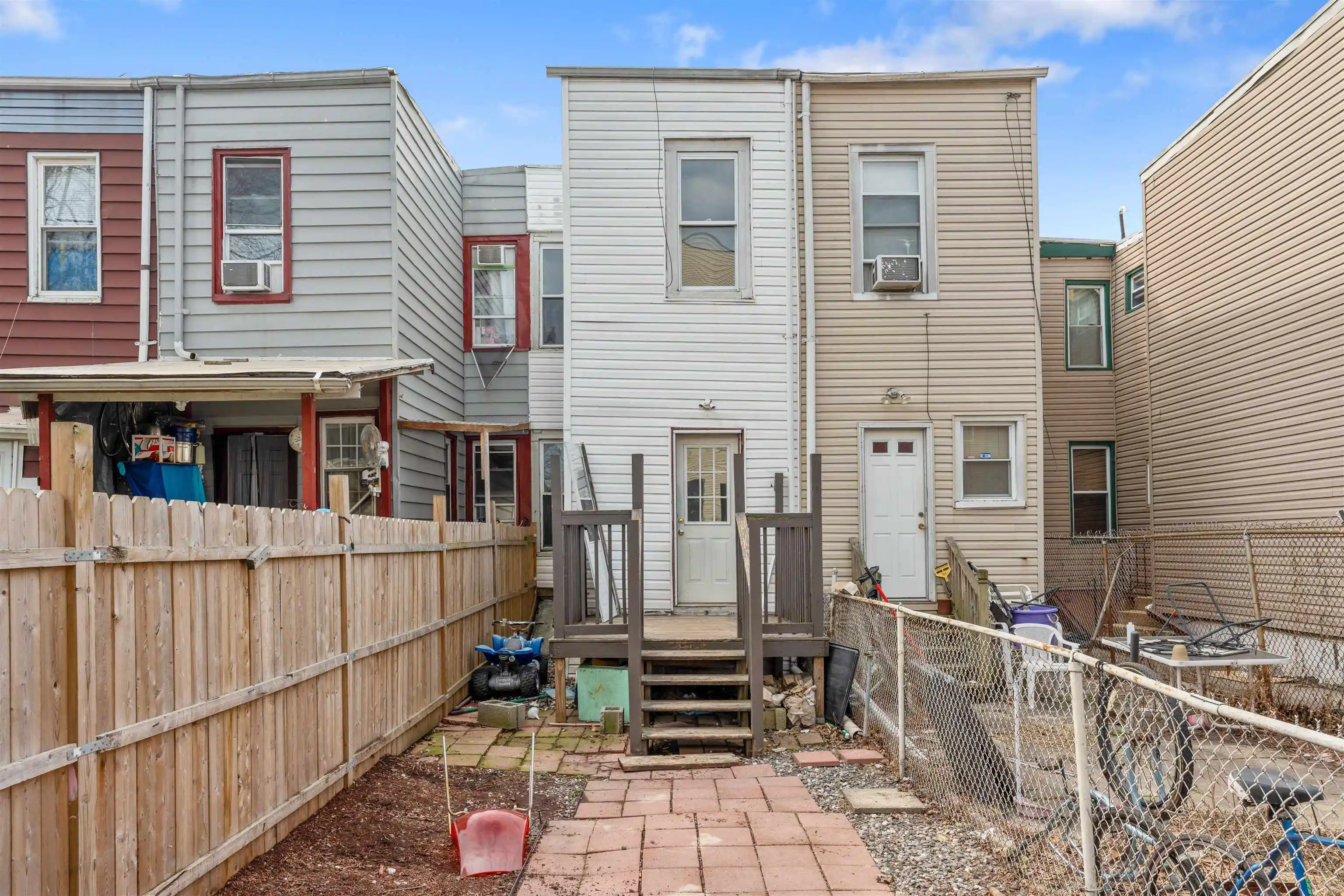 Photo 4 of Single family home for sale at 196 Union St, Jersey City, NJ 07304 | MLS# 260007181 | Listing updated on 2026-09-17