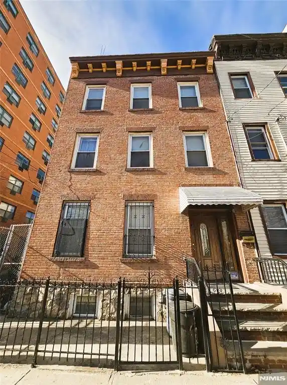 Homes for sale in Jersey City, NJ | 29 Orchard St, Jersey City, NJ 07306 | MLS# 260007184