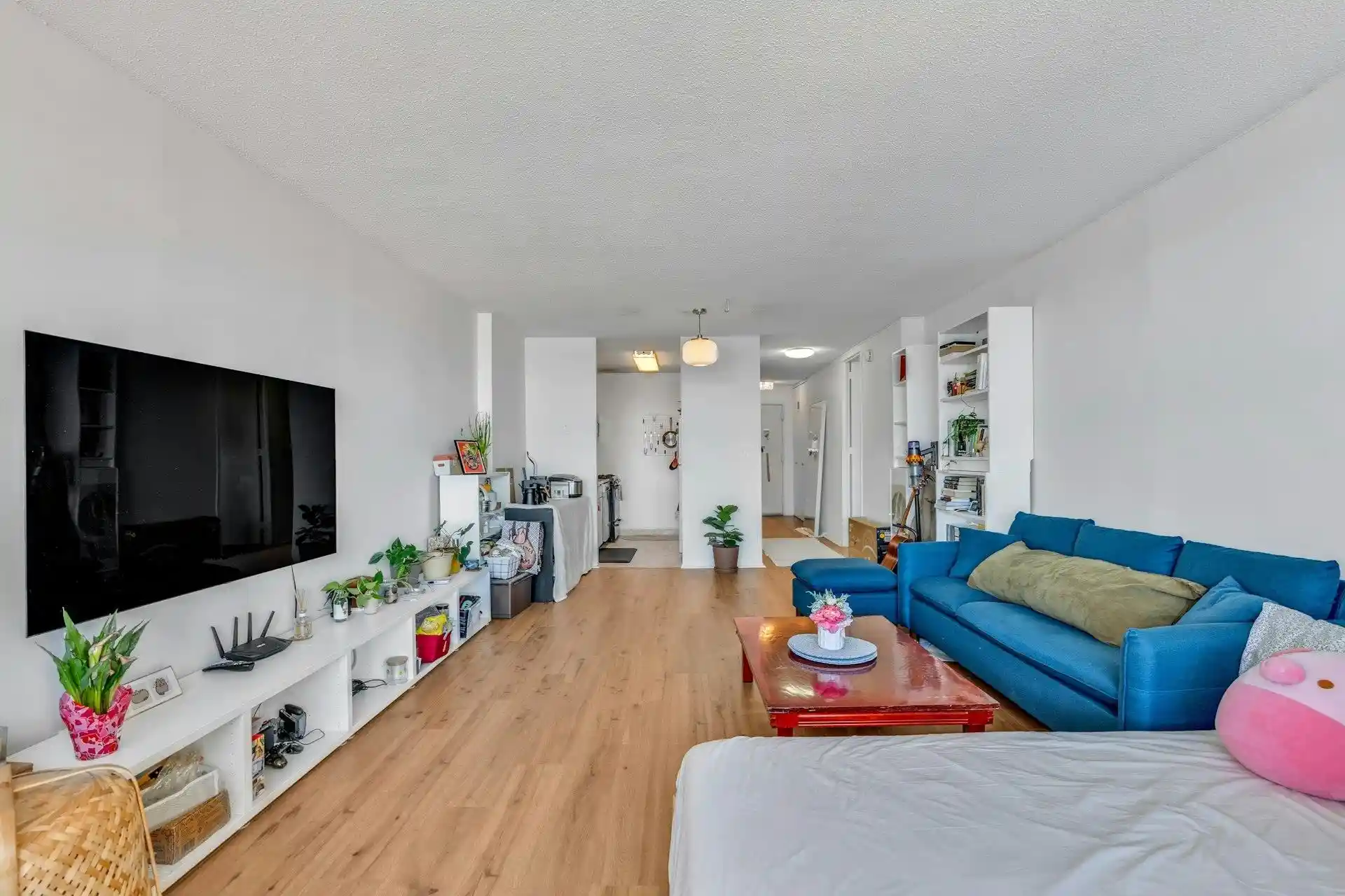 2nd image of 7002Nd Blvd E, Guttenberg, NJ 07093