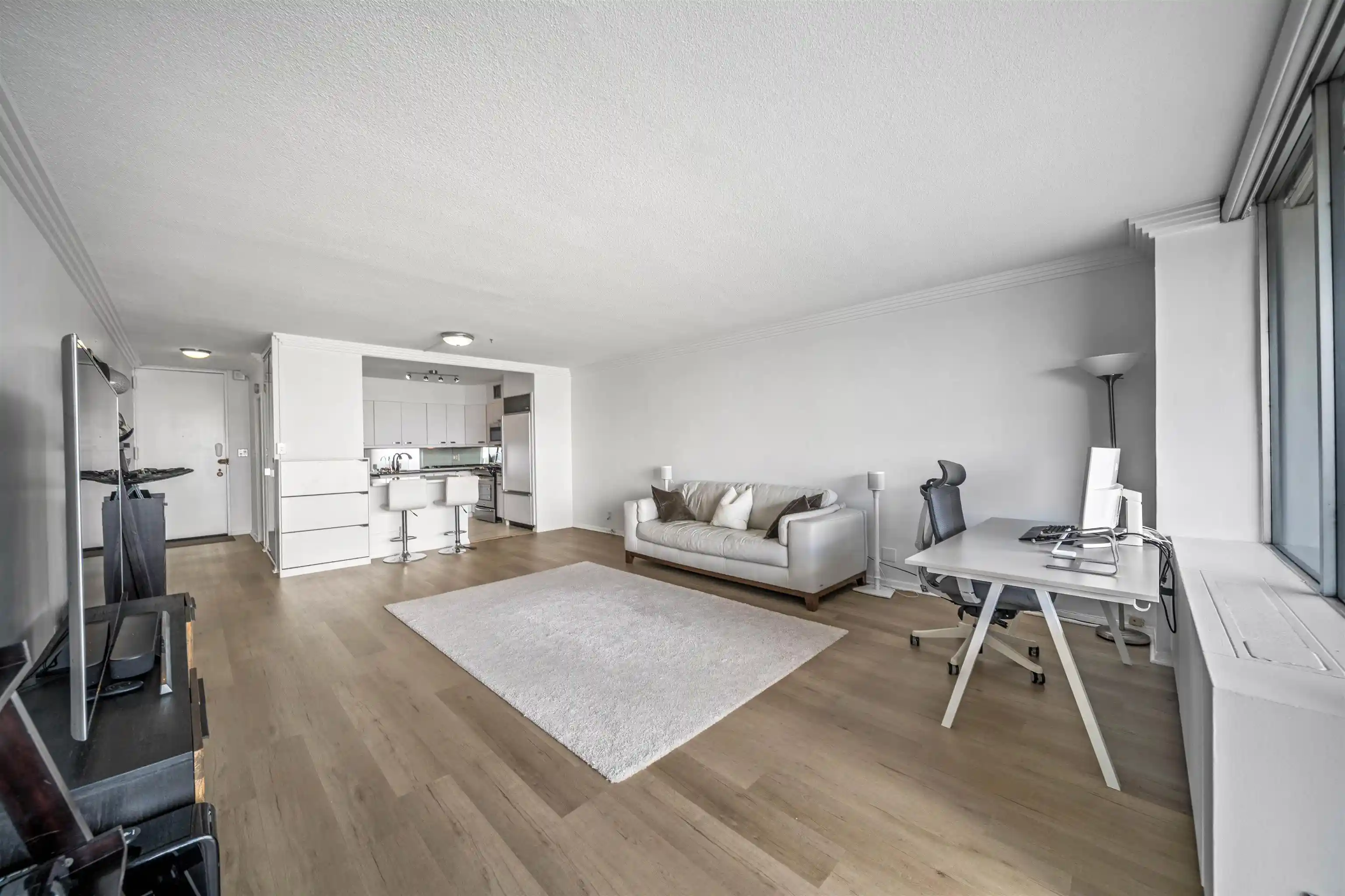 Photo 2 of Condo for sale at 6 Horizon Rd #1605, Fort Lee, NJ 07024 | MLS# 260007296 | Listing updated on 2026-04-28