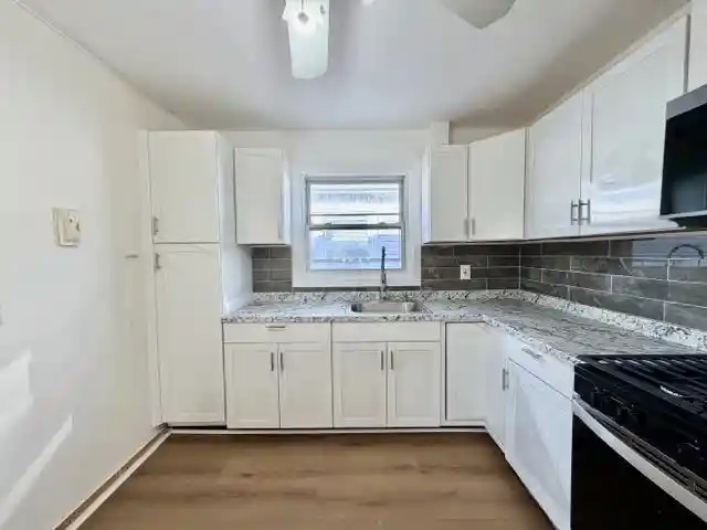 Homes for sale in Bayonne, NJ | 71 Linnet St, Bayonne, NJ 07002 | MLS# 260007539