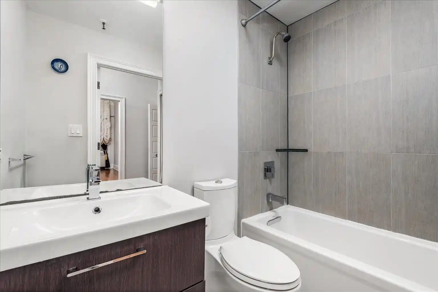 2nd image of 41 43 1st St #1G, Hoboken, NJ 07030 | MLS# 260007558