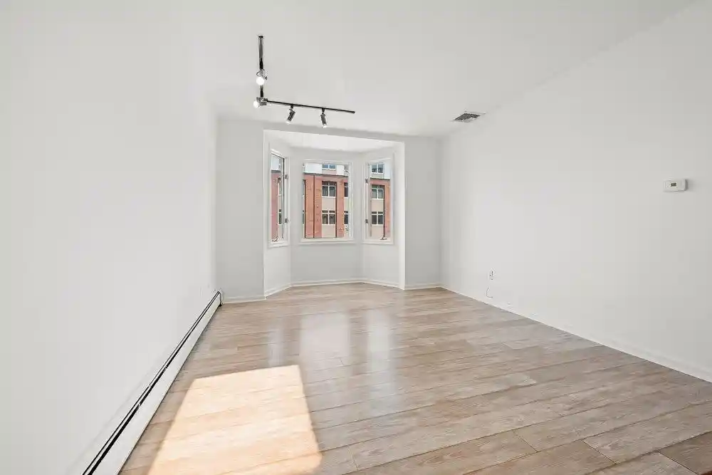 Homes for sale in Jersey City, NJ | 200 Christopher Columbus Dr, Jersey City, NJ 07302 | Houzeo