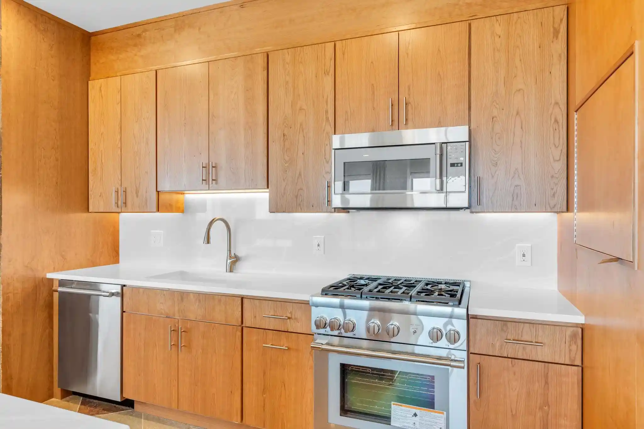 5th image of 55 Ocean Ave #PH B, Monmouth Beach, NJ 07750 | MLS# 260007698