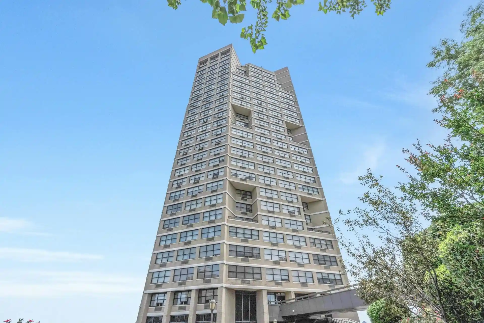 Photo 4 of Condo for sale at 7004 Boulevard E #27B, West New York, NJ 07093 | MLS# 260007942 | Listing updated on 2026-05-03
