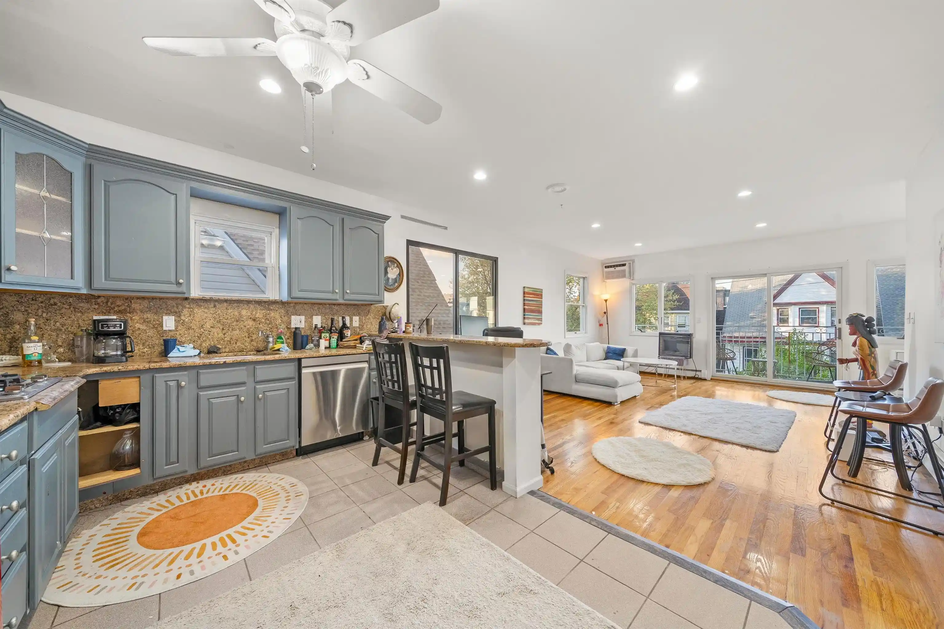 4th image of 37 47Th St, Weehawken, NJ 07086 | MLS# 260007996