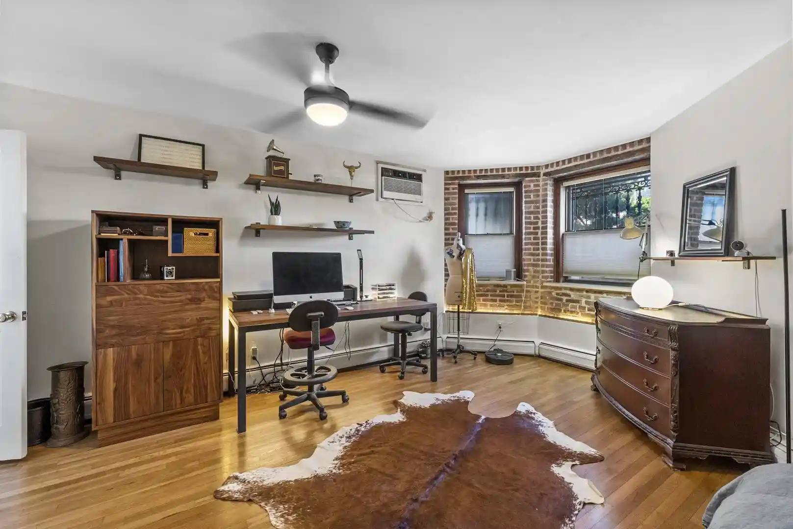 2nd image of 965 Blvd East #1-1, Weehawken, NJ 07086 | MLS# 260008118