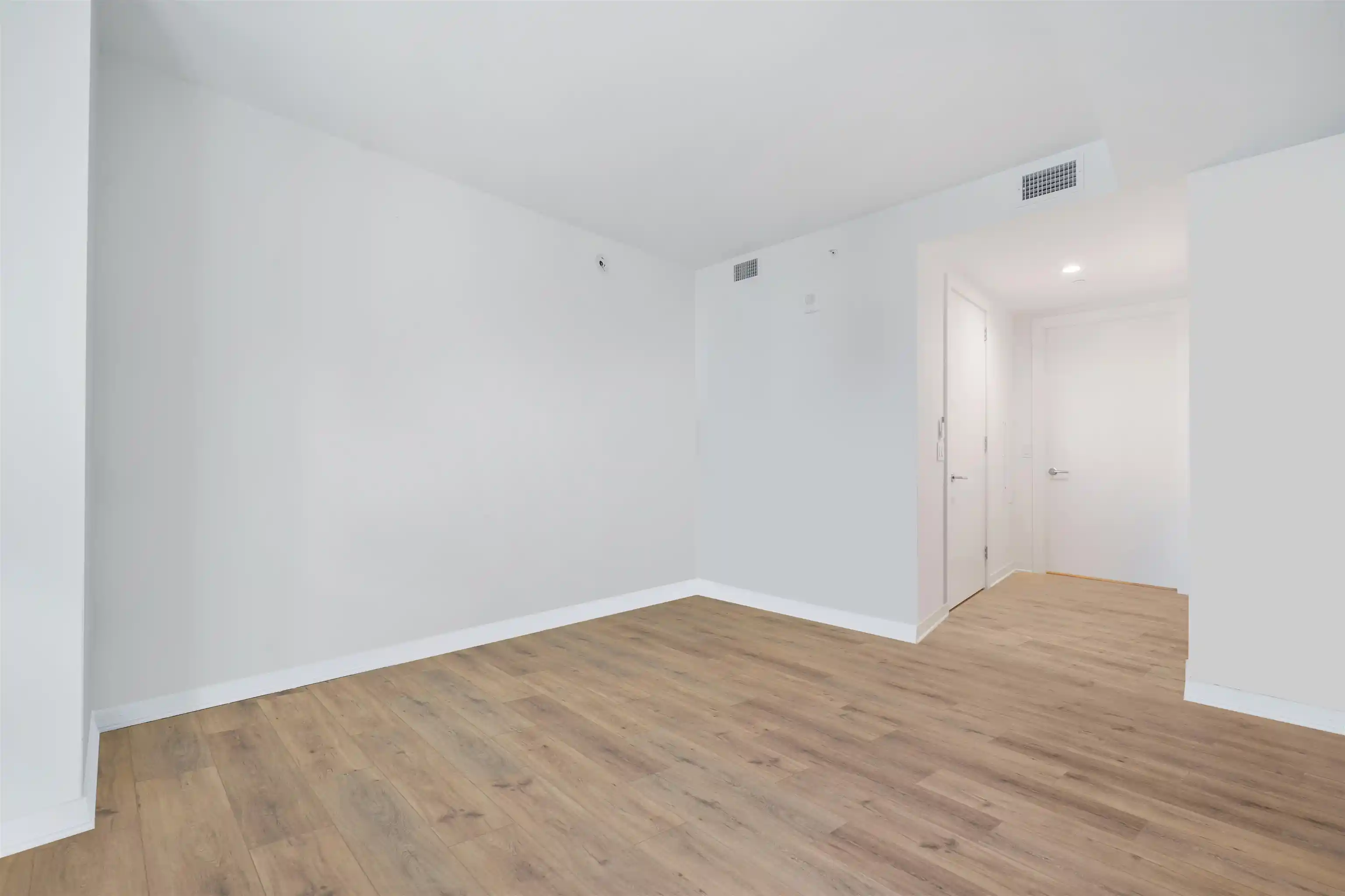 3rd image of 155 Bay St #2008, Jersey City, NJ 07302 | MLS# 260008162