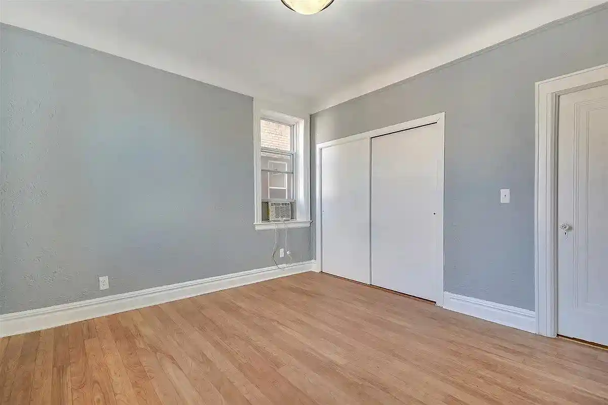 Listing Photo 4 - Condo for sale in building located at 6015Th Blvd E, West New York, NJ 07093 - Unit #C3