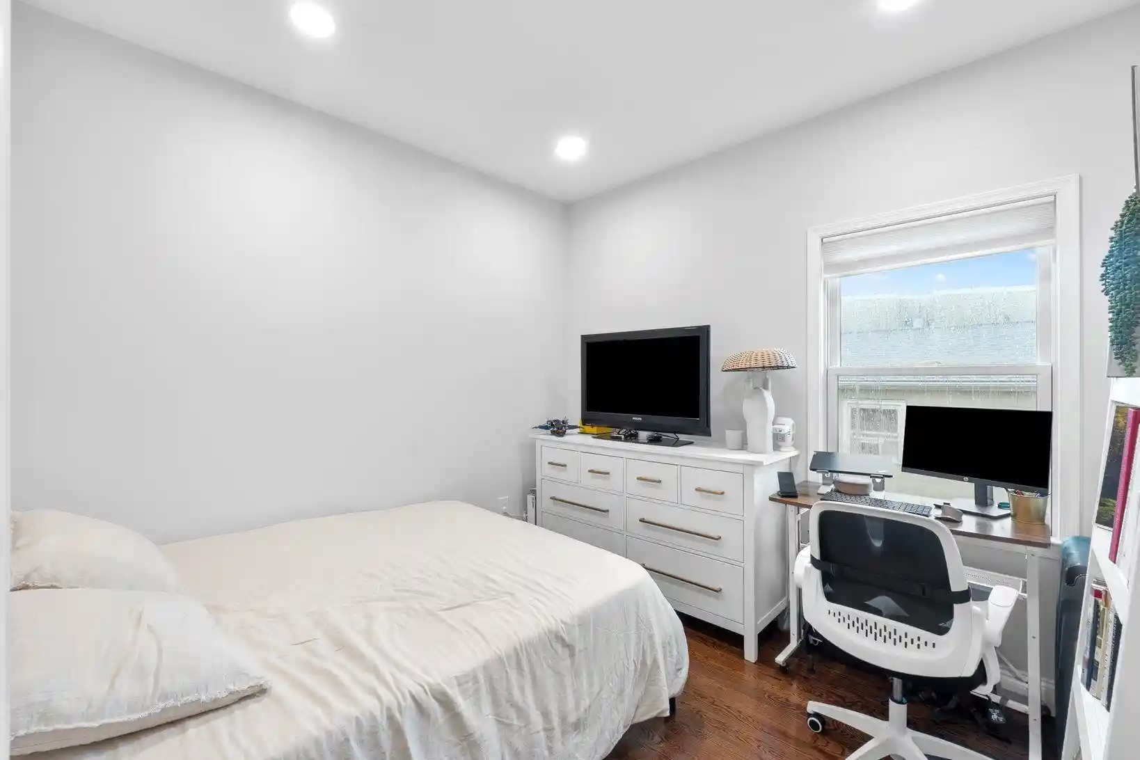 Homes for sale in Jersey City, NJ | 42 Grace St, Jersey City, NJ 07307