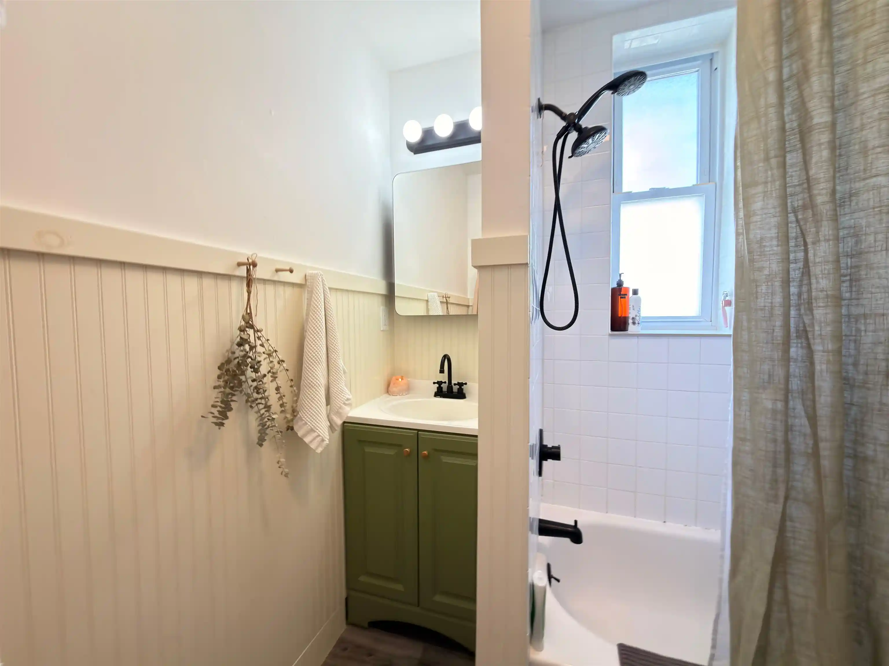 3rd image of 4306 Kennedy Blvd, Union, NJ 07087