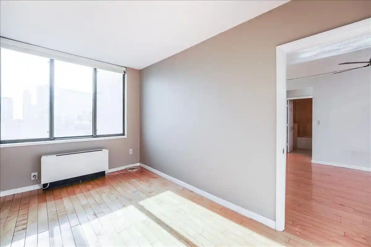 2nd image of 45 River Dr S, Jersey City, NJ 07310