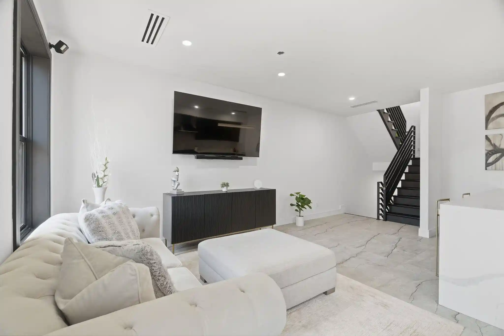 Homes for sale in Jersey City, NJ | 9 Minerva St #2, Jersey City, NJ 07304 | MLS# 260008809