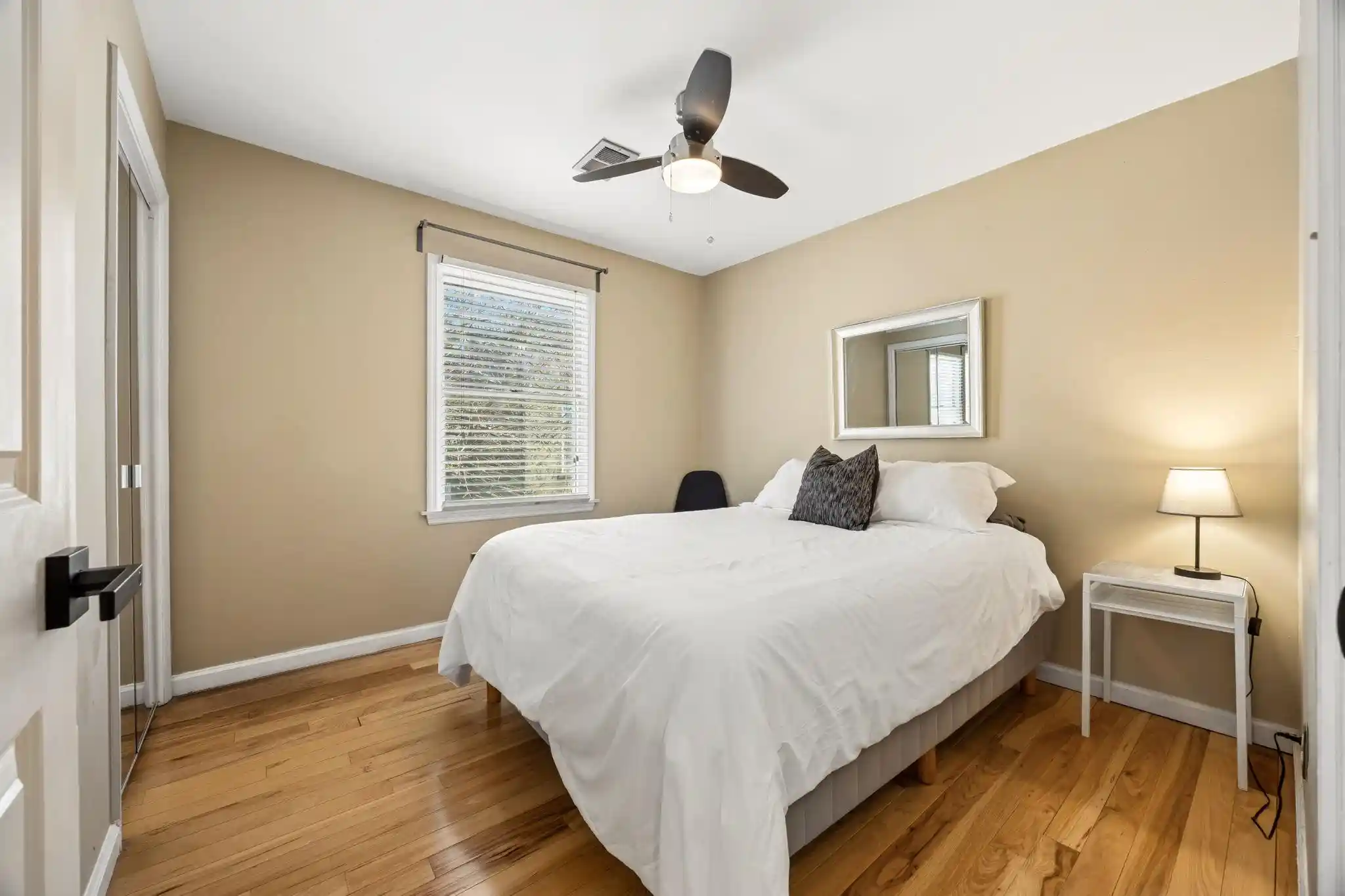 Photo 3 of Sale Pending at 242 Baldwin Ave #2, Jersey City, NJ 07306 | MLS# 260009220 | Listing updated on 2026-07-07