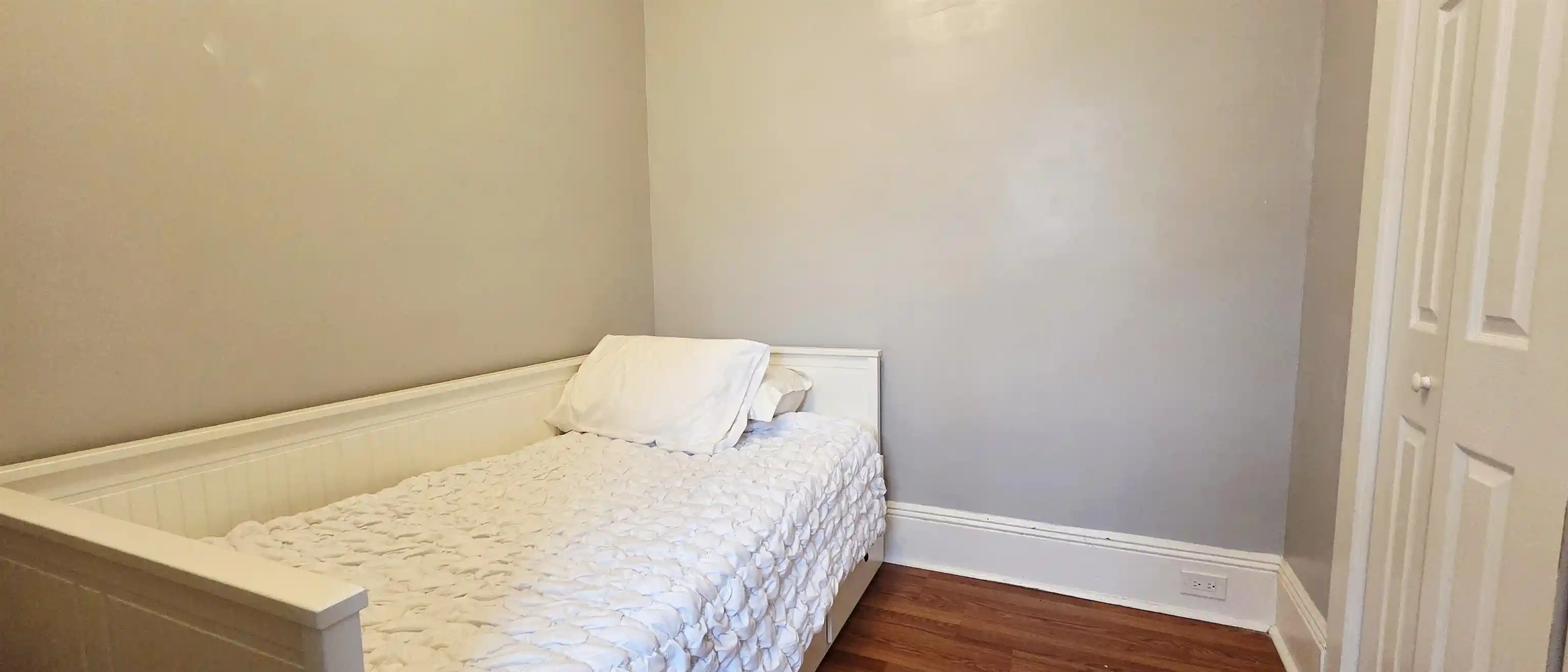 Photo 2 of Sale Pending at 2021 Kennedy Blvd, North Bergen, NJ 07047 | MLS# 260009238 | Listing updated on 2026-08-12