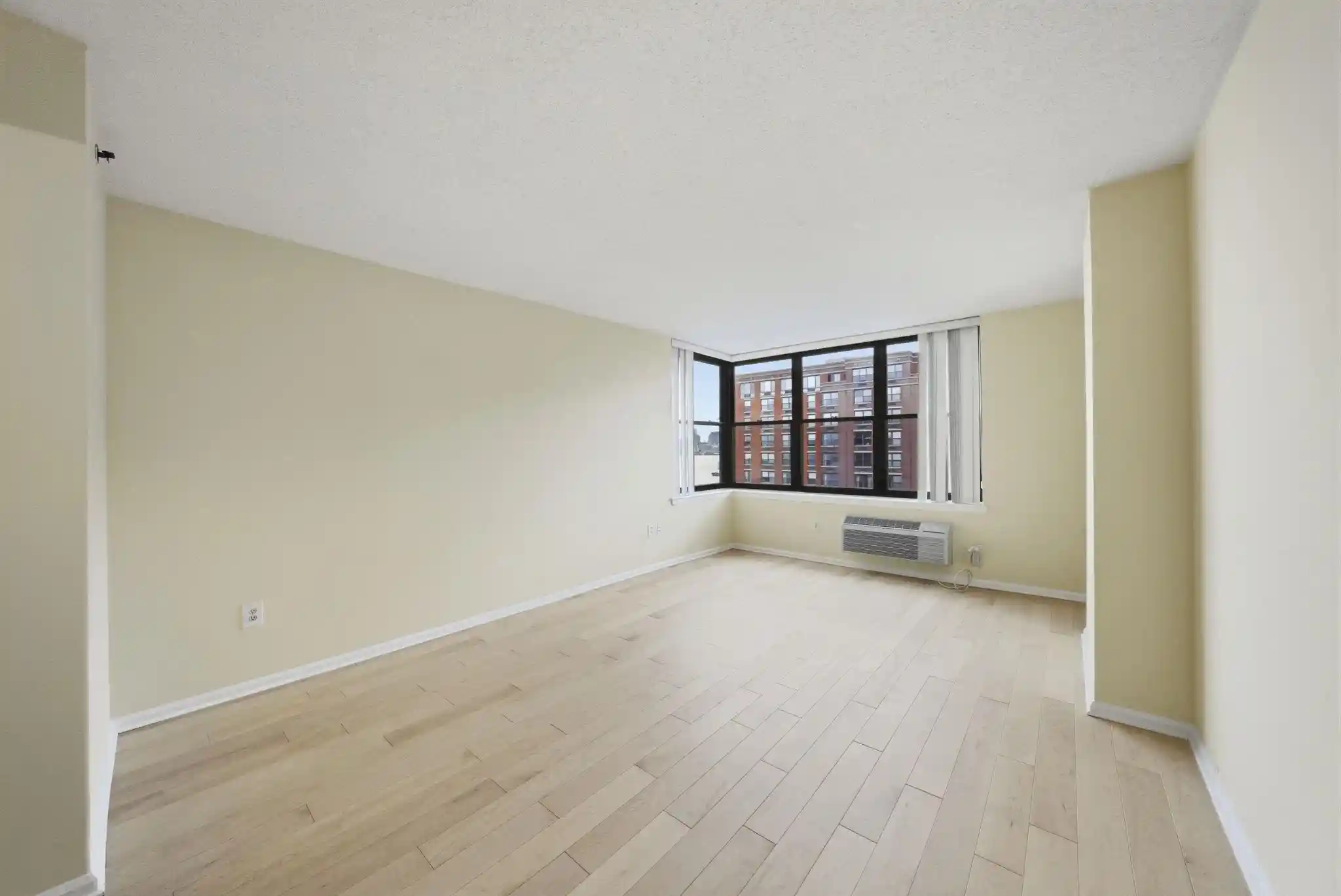4th image of 2 Constitution Ct #1008, Hoboken, NJ 07030 | MLS# 260009296