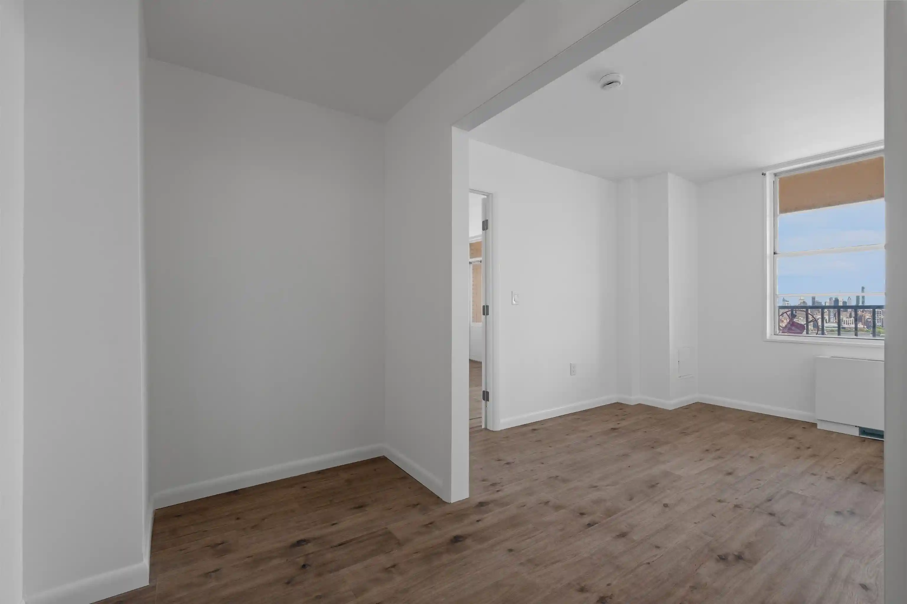 2nd image of 380 Mountain Rd, Union City, NJ 07087
