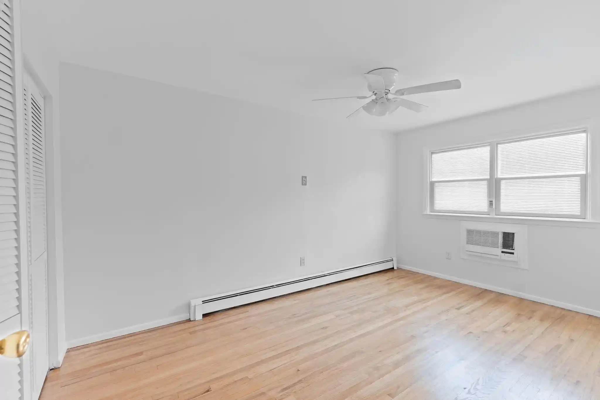 Homes for sale in Bayonne, NJ | 30 West 56th St, Bayonne, NJ 07002 | MLS# 260009317