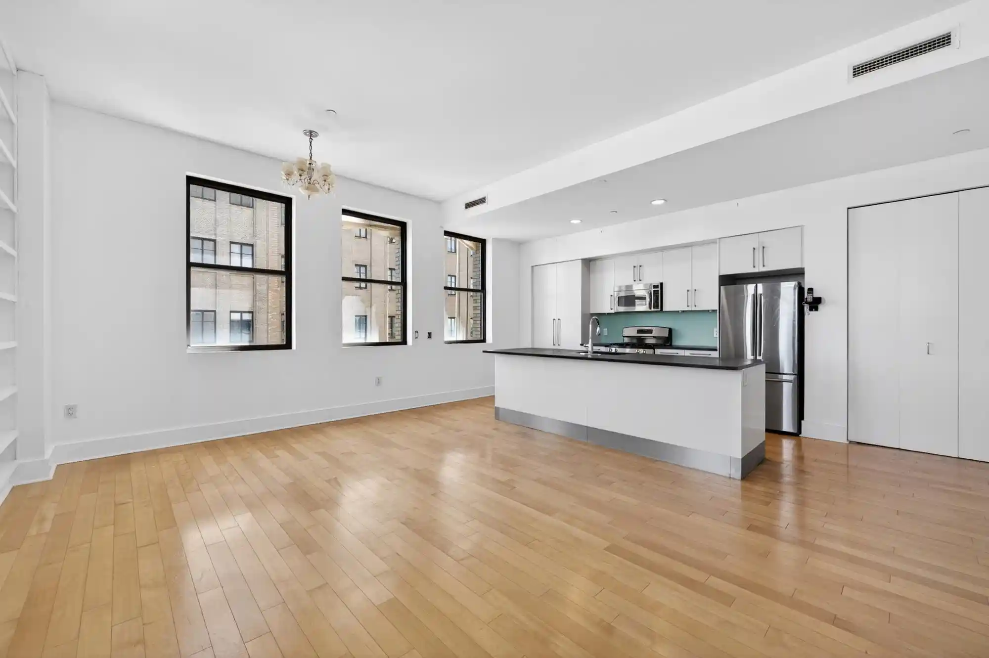 Homes for sale in Jersey City, NJ | 4 Beacon Way #1409, Jersey City, NJ 07304 | MLS# 260009343