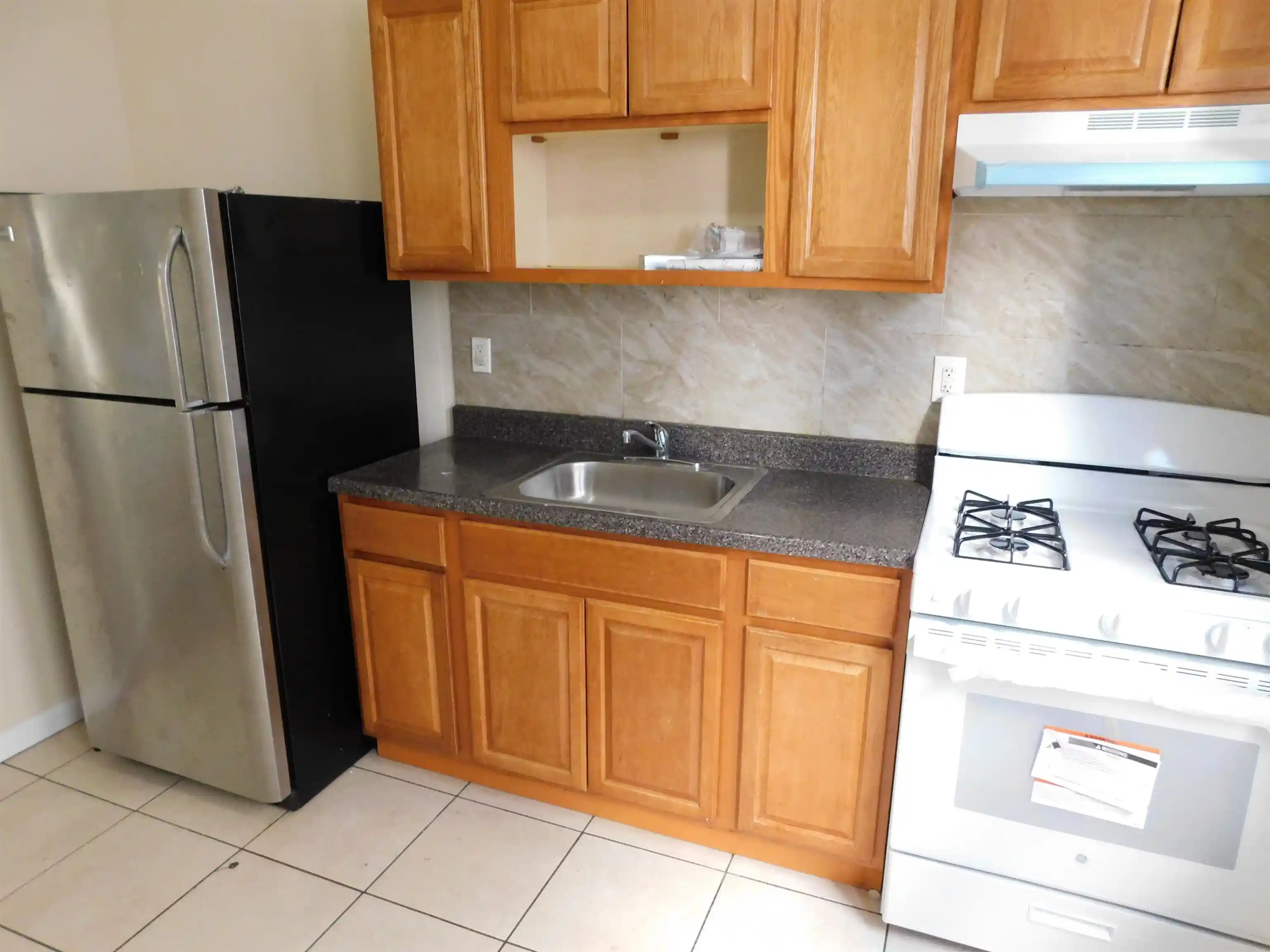 3rd image of 282 Renner Ave #3, Newark, NJ 07112 | MLS# 260009477