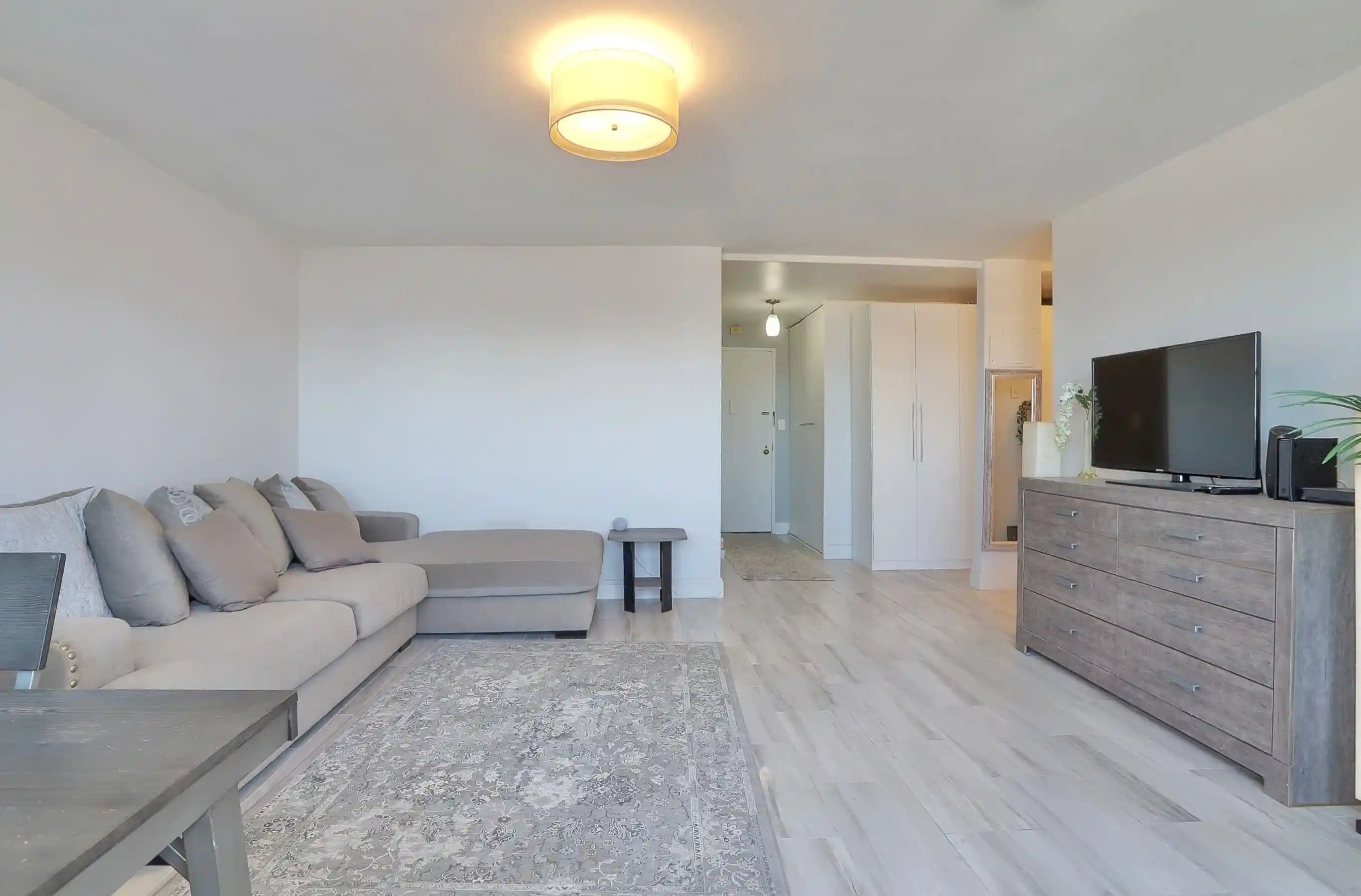Homes for sale in Guttenberg, NJ | 7100 Blvd East #11L, Guttenberg, NJ 07093 | MLS# 260009533