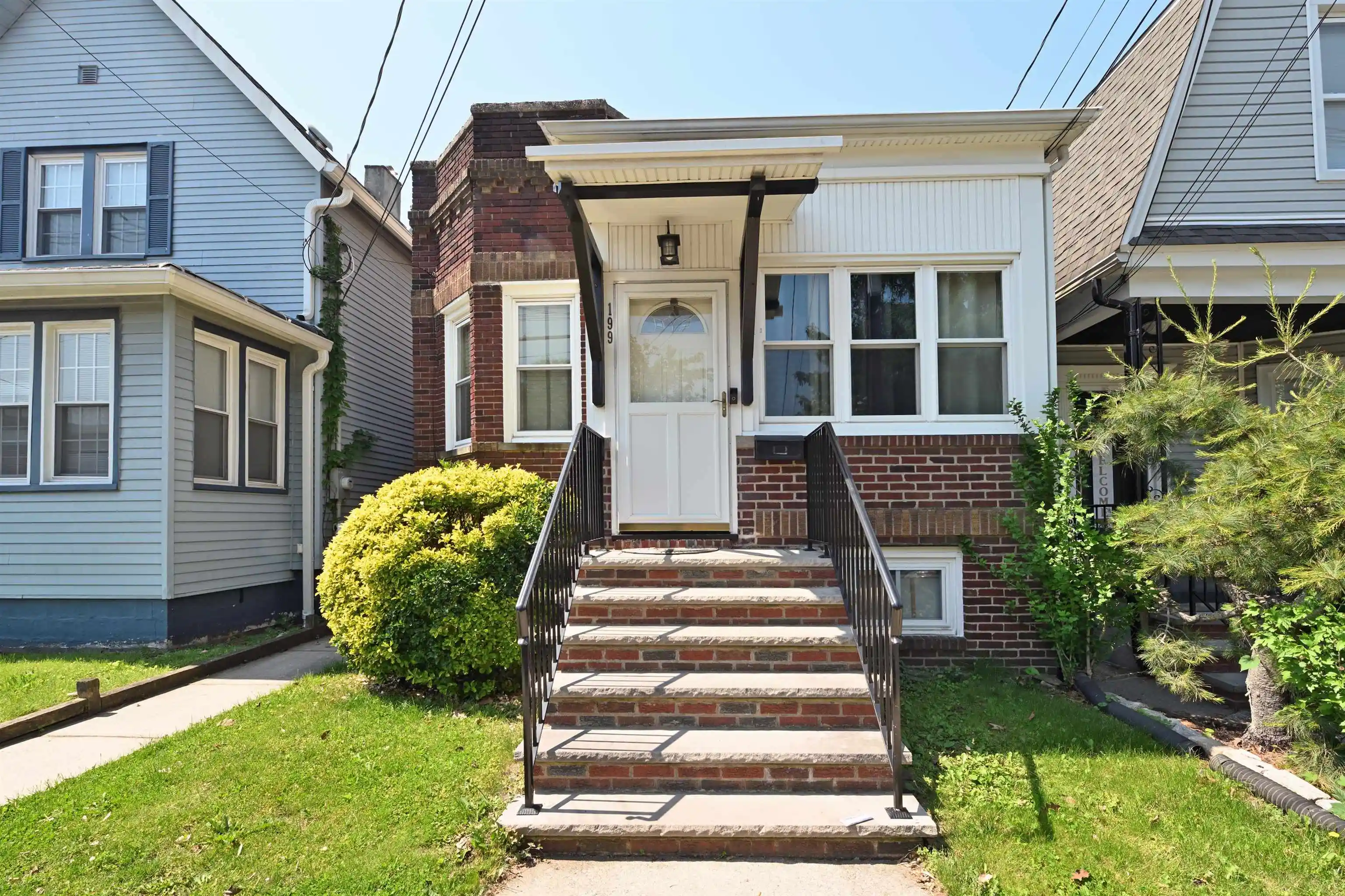 Homes for sale in Secaucus, NJ | 199 Franklin St, Secaucus, NJ 07094 | MLS# 260009933