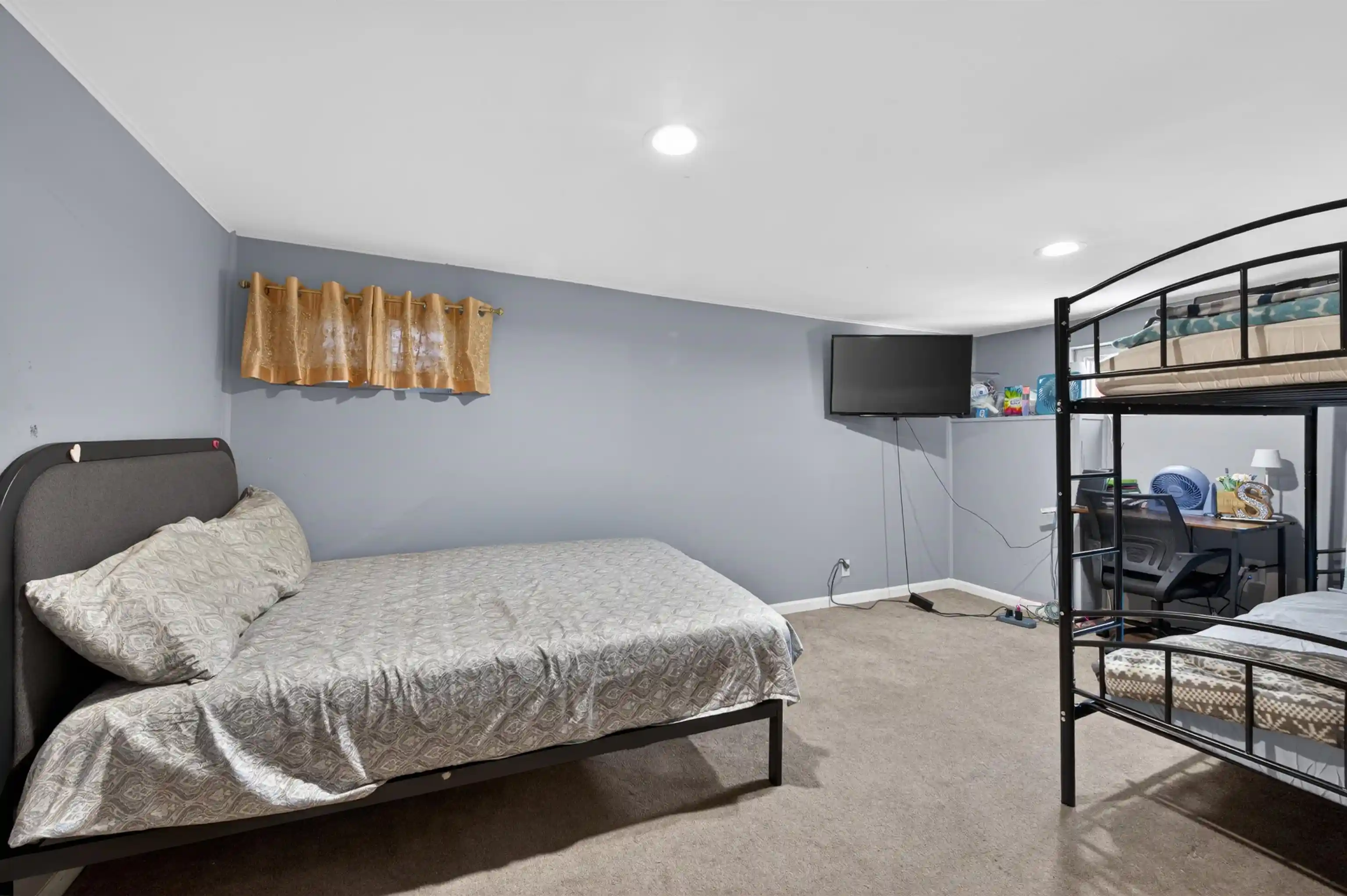 Homes for sale in Secaucus, NJ | 199 Franklin St, Secaucus, NJ 07094 | MLS# 260009933