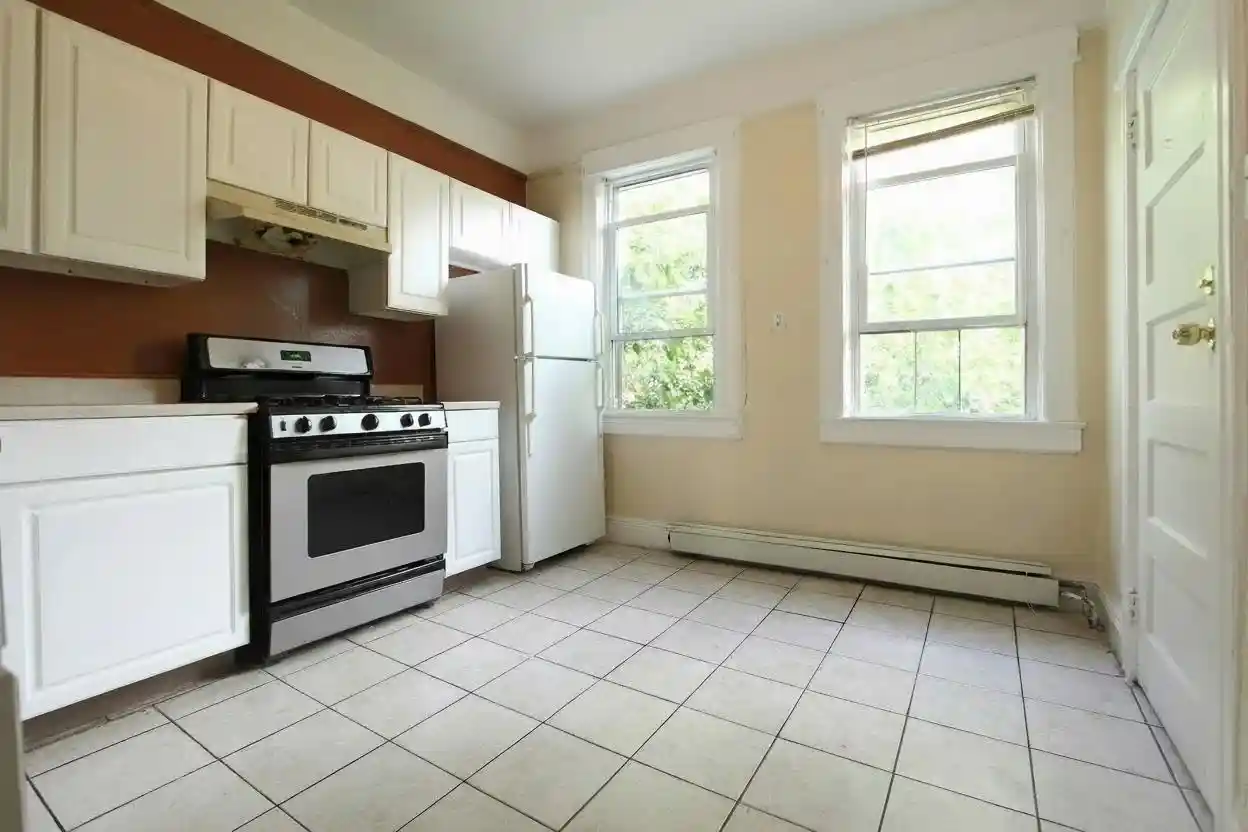 10th image of 180 Wegman Parkway, Jersey City, NJ 07305 | MLS# 260009979