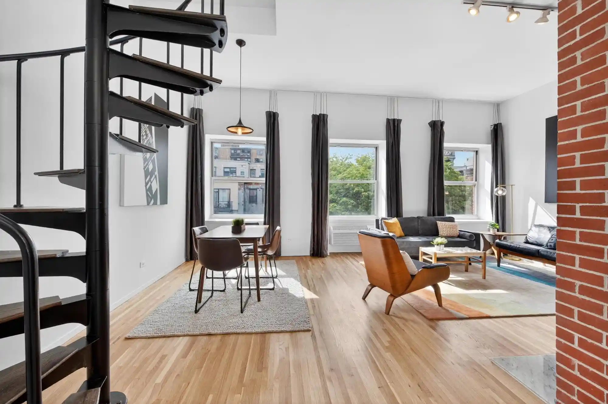 5th image of 222 Grand St, Hoboken, NJ 07030