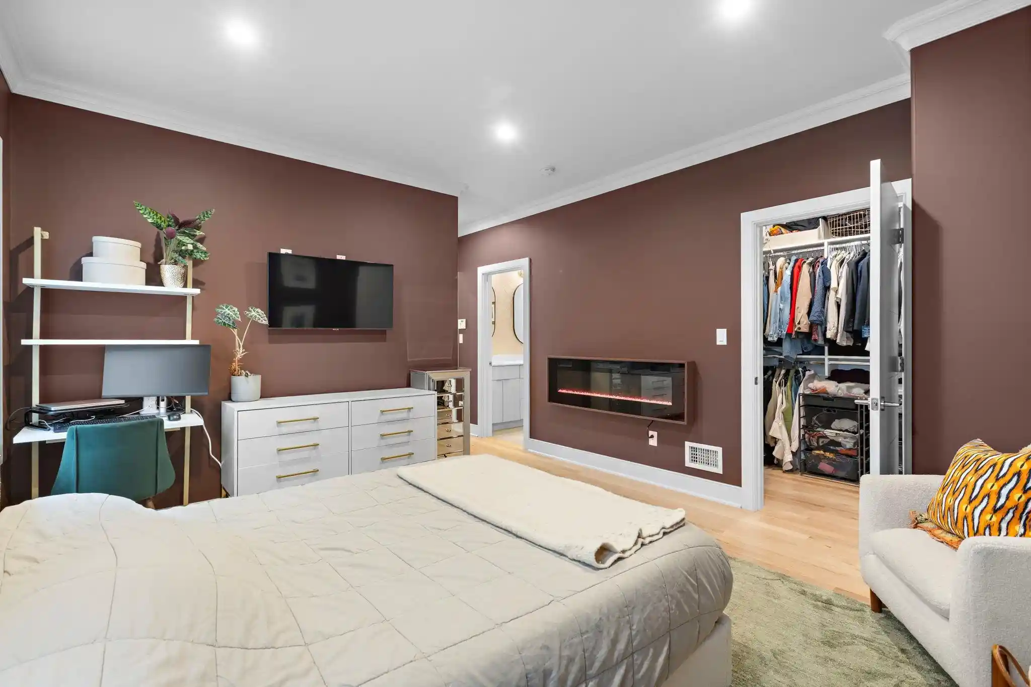 Homes for sale in Jersey City, NJ | 95 Thorne St, Jersey City, NJ 07302
