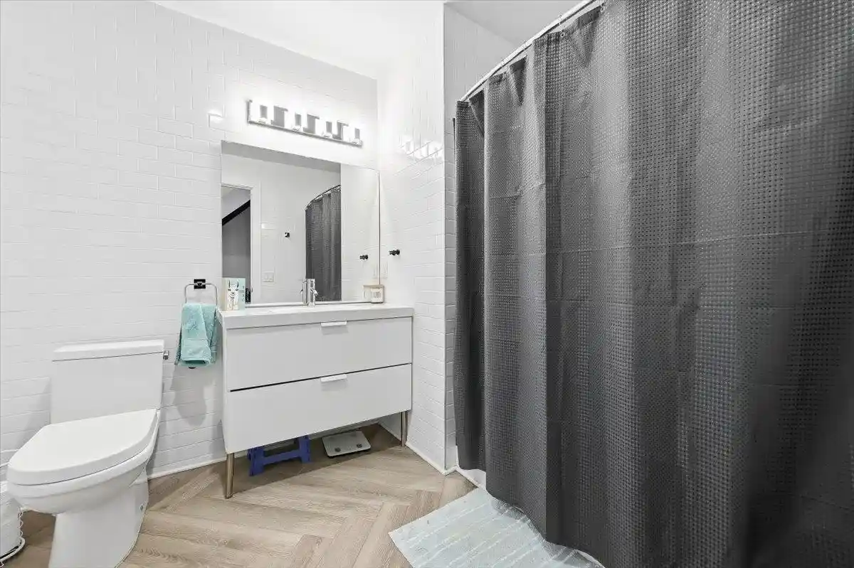 Homes for sale in Jersey City, NJ | 142 Charles St #403, Jersey City, NJ 07307 | MLS# 260010077
