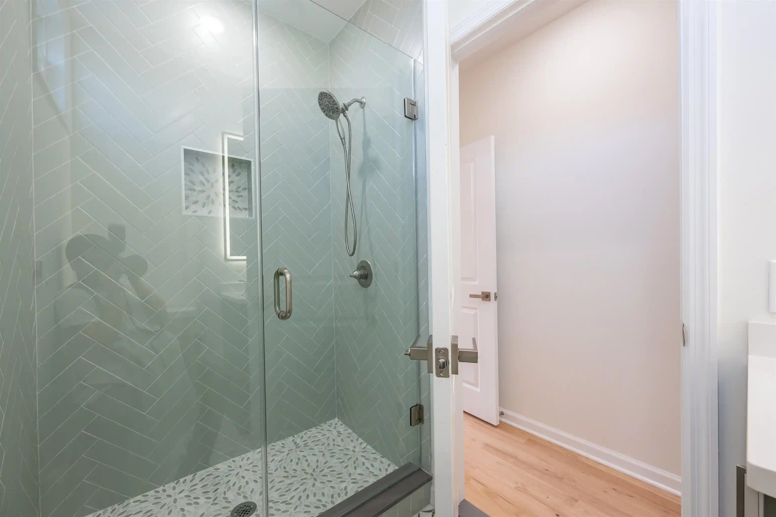 Homes for sale in Jersey City, NJ | 38 Zabriskie St #3R, Jersey City, NJ 07307 | MLS# 260010132