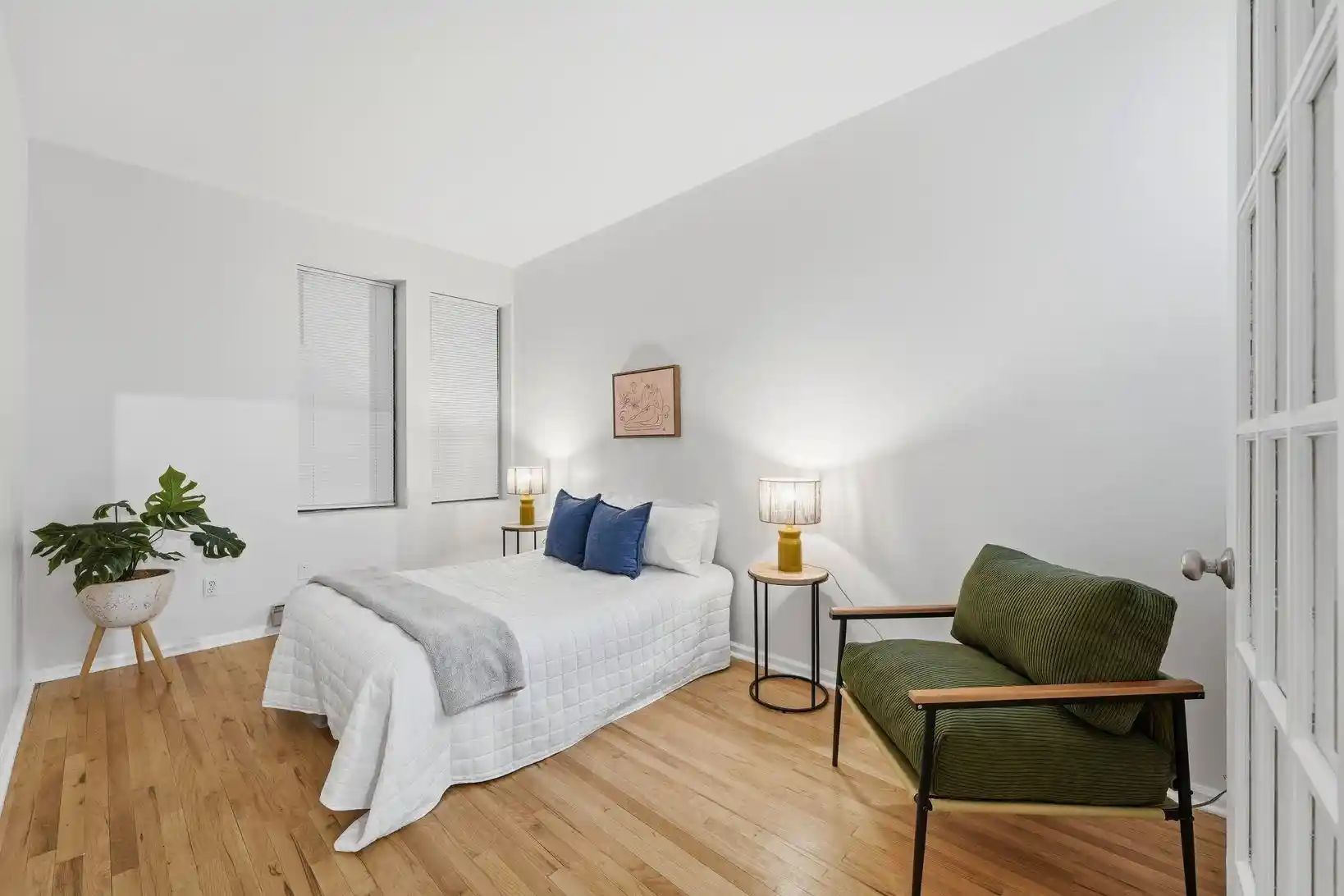 Homes for sale in Jersey City, NJ | 258 Barrow St, Jersey City, NJ 07302 | Houzeo