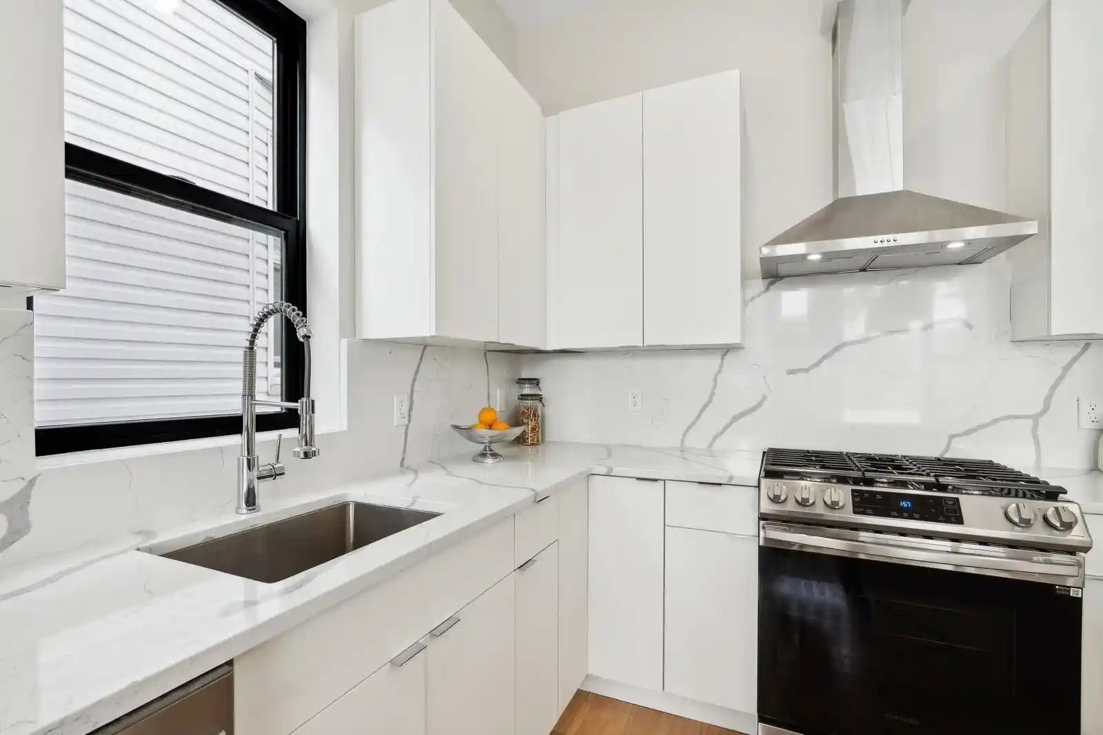 Homes for sale in Jersey City, NJ | 220 Freeman Ave #1, Jersey City, NJ 07306 | MLS# 260010320