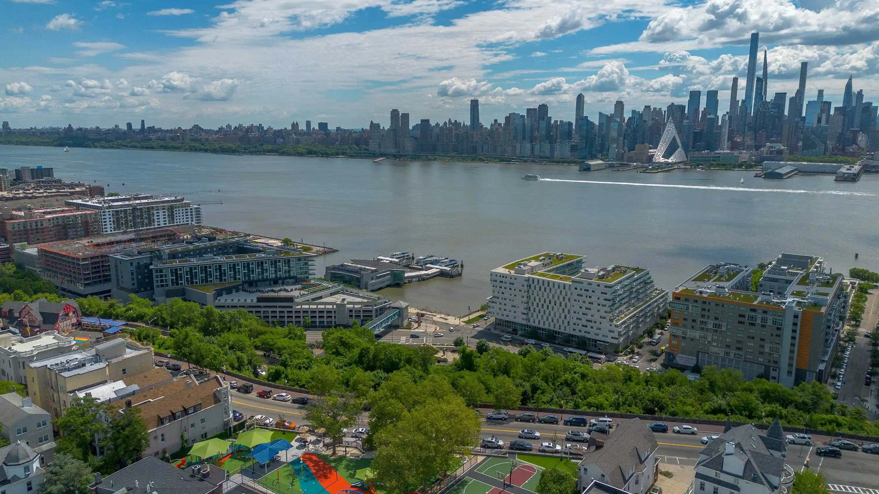 5th image of 937 Blvd East #1, Weehawken, NJ 07086 | MLS# 260010368