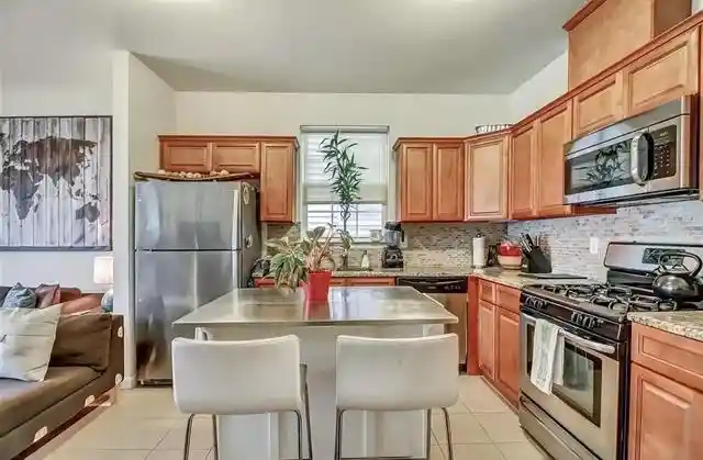 4th image of 176 West 54th St, Bayonne, NJ 07002 | MLS# 260010429