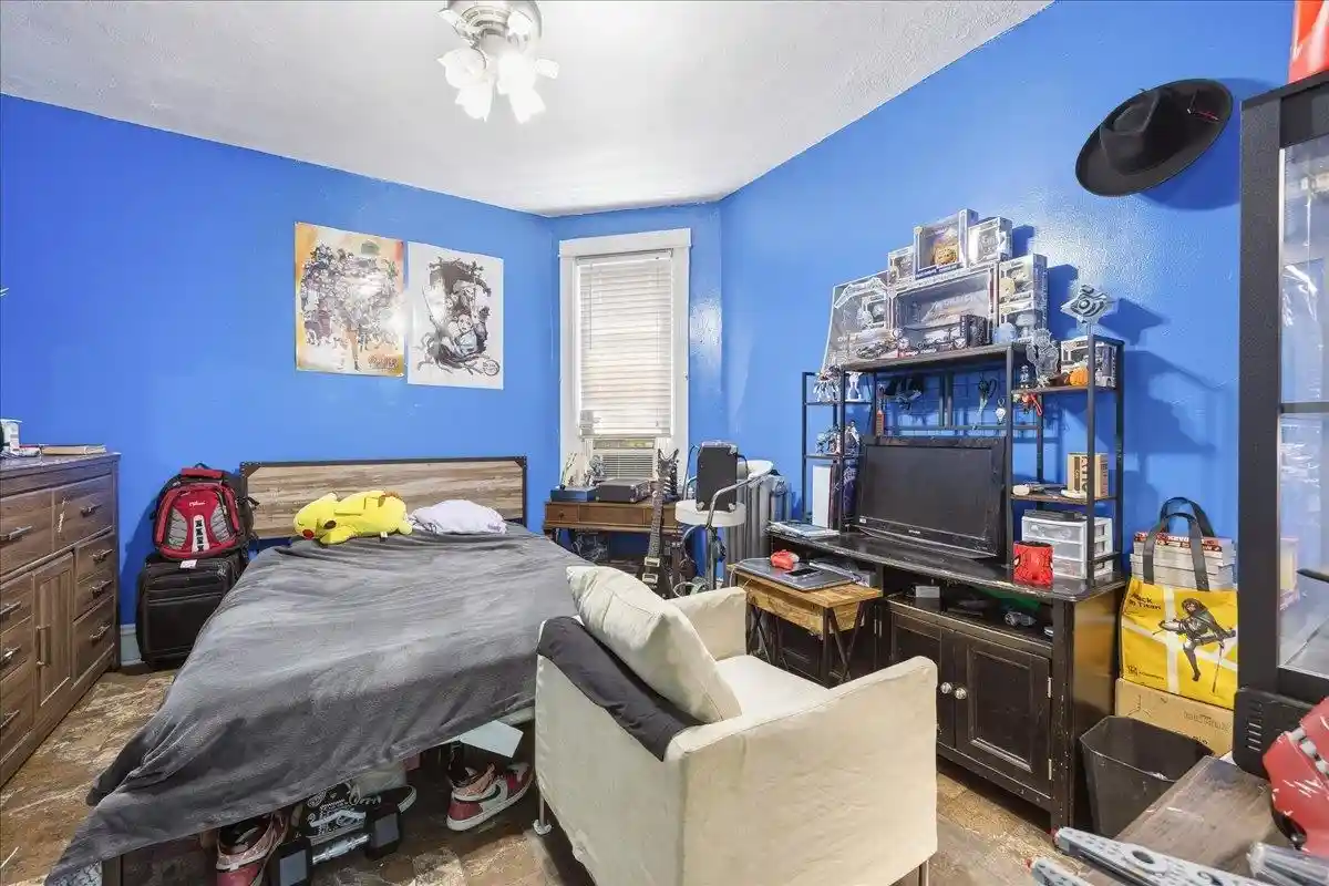 2nd image of 124 61st St, West New York, NJ 07093 | MLS# 260010478