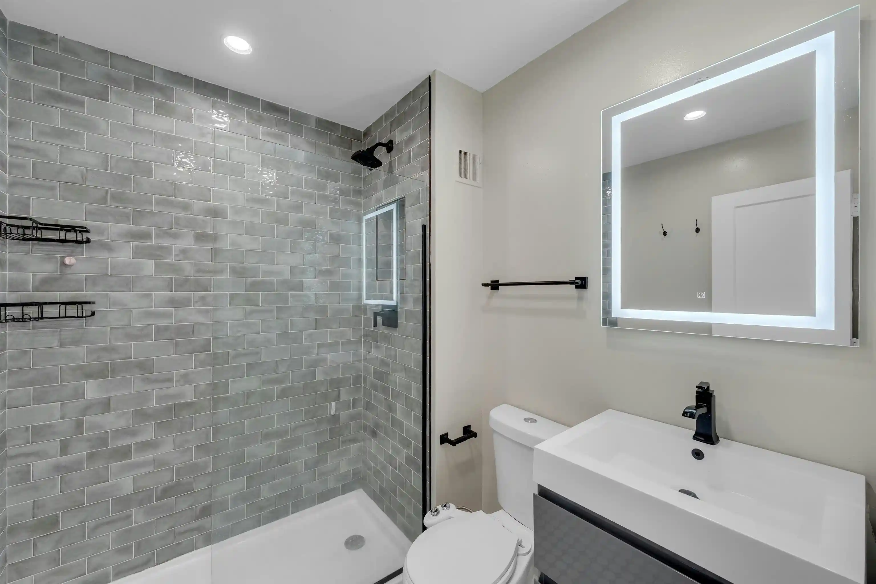 Homes for sale in Jersey City, NJ | 11 Cuneo Pl, Jersey City, NJ 07307 | Houzeo