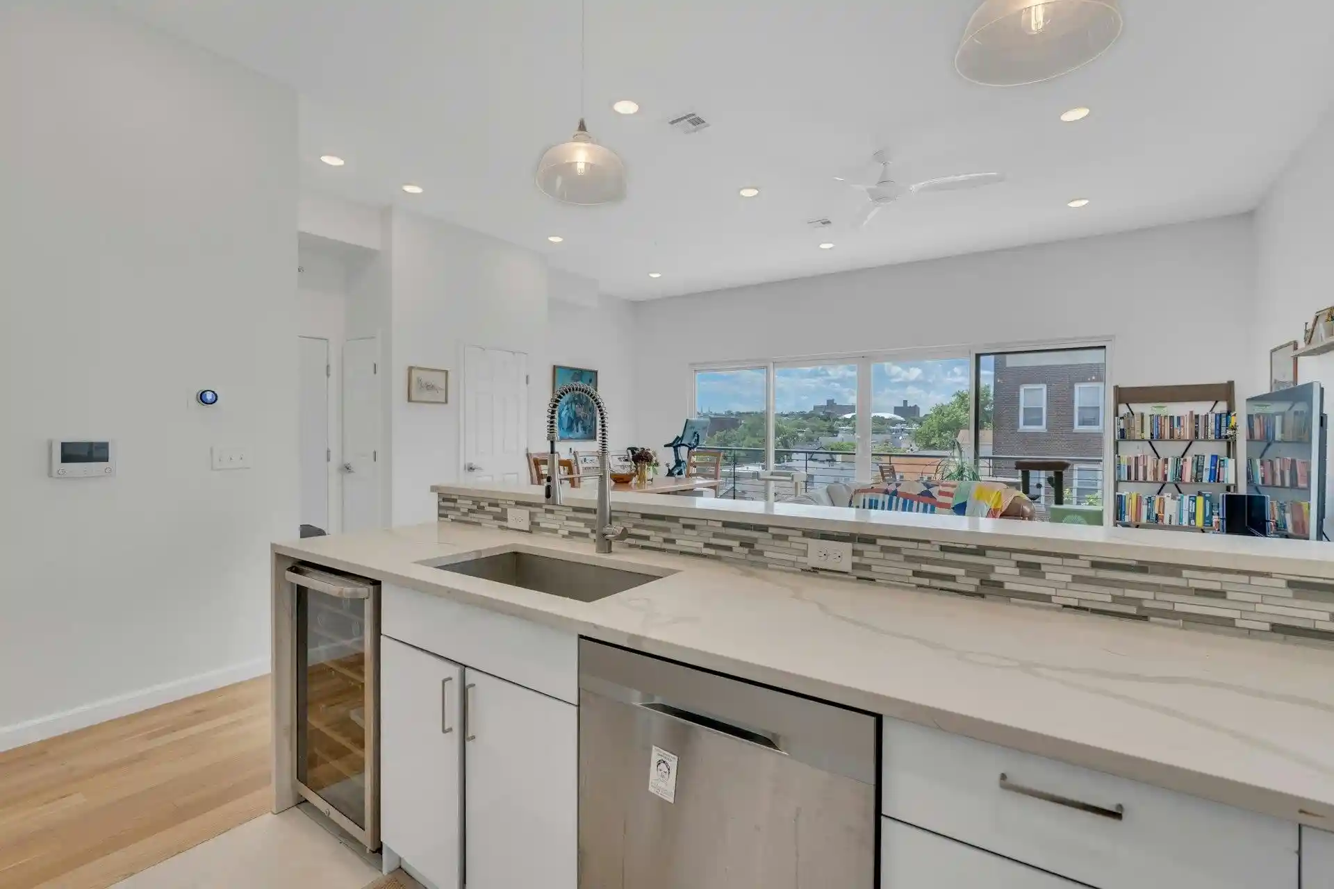 Homes for sale in Jersey City, NJ | 936 Pavonia Ave #4A, Jersey City, NJ 07306 | MLS# 260010630